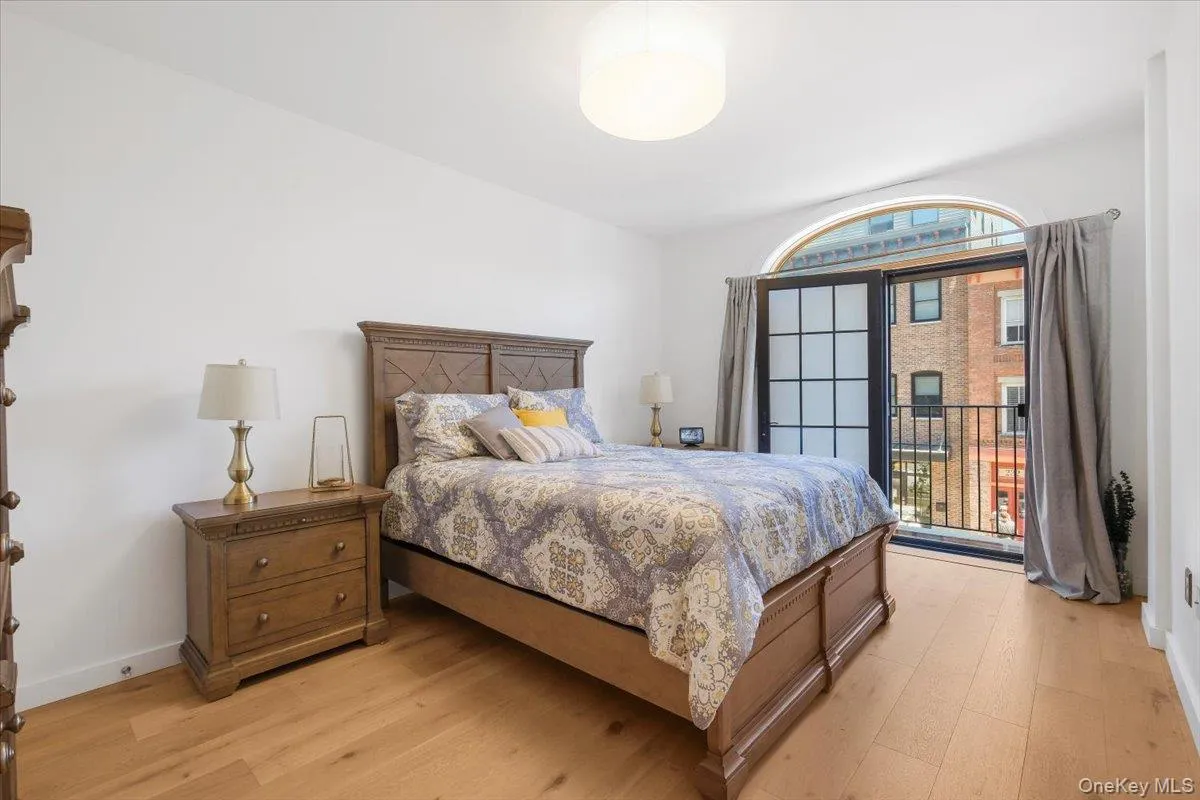 249 Main Street, Beacon, NY, 1 Bedroom Bedrooms, 4 Rooms Rooms,1 BathroomBathrooms,Residential Lease,For Rent,Main,0,1042449 249 Main Street, Beacon, NY, 1 Bedroom Bedrooms, 4 Rooms Rooms,1 BathroomBathrooms,Residential Lease,For Rent,Main,0,1042449