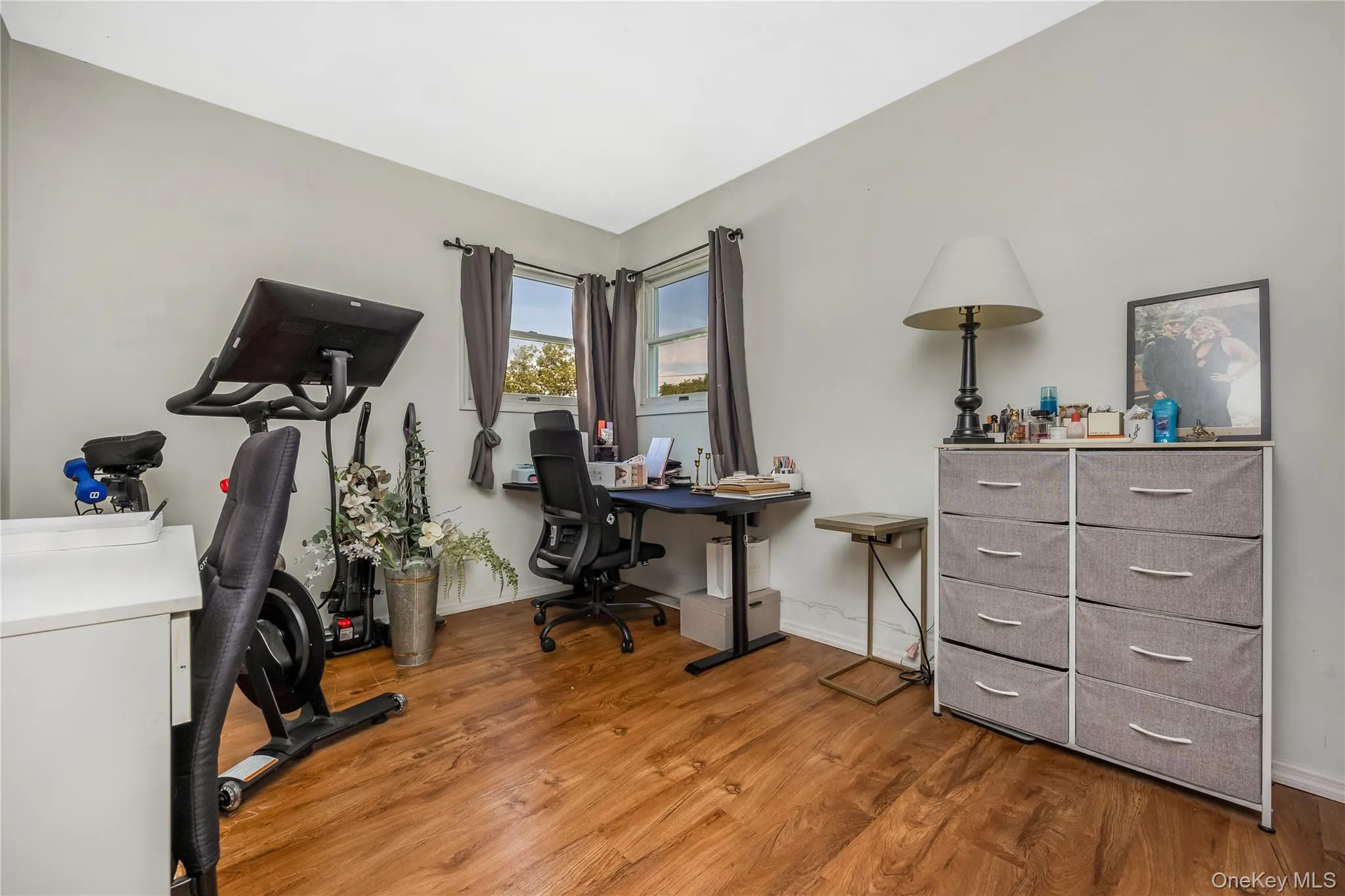 2401 Wave Avenue, Brookhaven, NY, 4 Bedrooms Bedrooms, 7 Rooms Rooms,2 BathroomsBathrooms,Residential,For Rent,Wave,0,1042453 2401 Wave Avenue, Brookhaven, NY, 4 Bedrooms Bedrooms, 7 Rooms Rooms,2 BathroomsBathrooms,Residential,For Rent,Wave,0,1042453