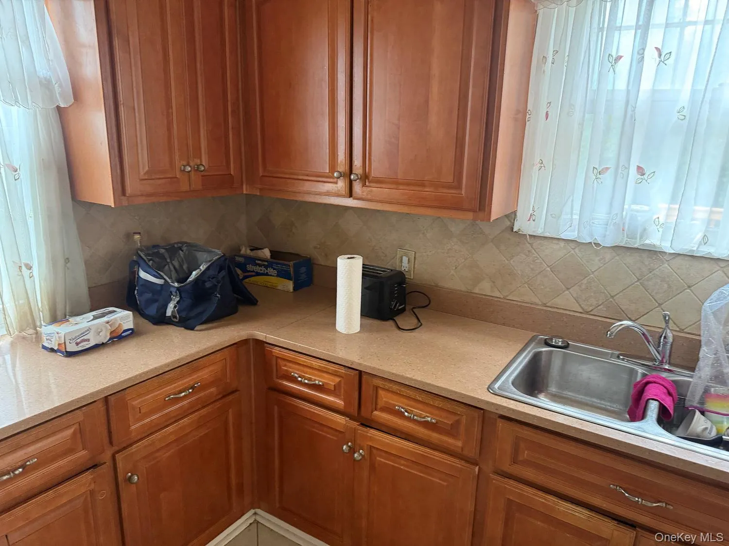 332 Rich Avenue, Mount Vernon, NY, 4 Bedrooms Bedrooms, 7 Rooms Rooms,1 BathroomBathrooms,Residential,For Rent,Rich,0,1042454 332 Rich Avenue, Mount Vernon, NY, 4 Bedrooms Bedrooms, 7 Rooms Rooms,1 BathroomBathrooms,Residential,For Rent,Rich,0,1042454