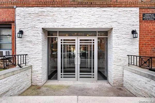 6448 Booth Street, New York, NY, 1 Bedroom Bedrooms, 4 Rooms Rooms,1 BathroomBathrooms,Residential,For Rent,Booth,0,1042457 6448 Booth Street, New York, NY, 1 Bedroom Bedrooms, 4 Rooms Rooms,1 BathroomBathrooms,Residential,For Rent,Booth,0,1042457