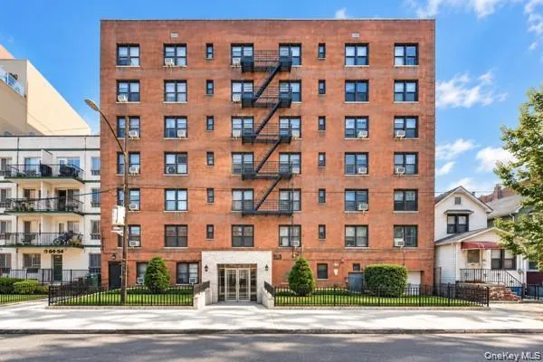 6448 Booth Street, New York, NY, 1 Bedroom Bedrooms, 4 Rooms Rooms,1 BathroomBathrooms,Residential,For Rent,Booth,0,1042457 6448 Booth Street, New York, NY, 1 Bedroom Bedrooms, 4 Rooms Rooms,1 BathroomBathrooms,Residential,For Rent,Booth,0,1042457