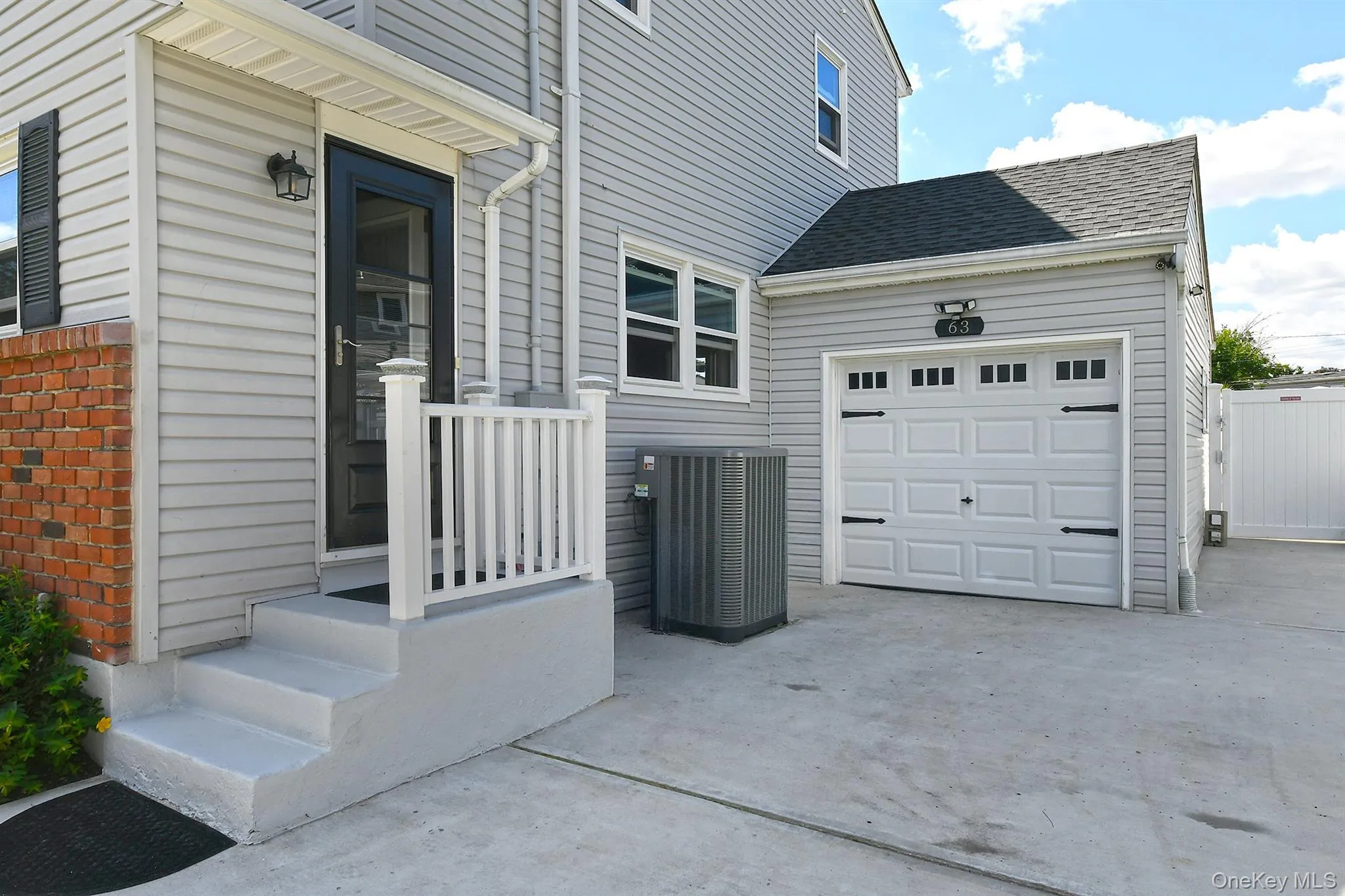 63 Michele Terrace, Oyster Bay, NY, 6 Bedrooms Bedrooms, 11 Rooms Rooms,2 BathroomsBathrooms,Residential,For Rent,Michele,0,1042463 63 Michele Terrace, Oyster Bay, NY, 6 Bedrooms Bedrooms, 11 Rooms Rooms,2 BathroomsBathrooms,Residential,For Rent,Michele,0,1042463