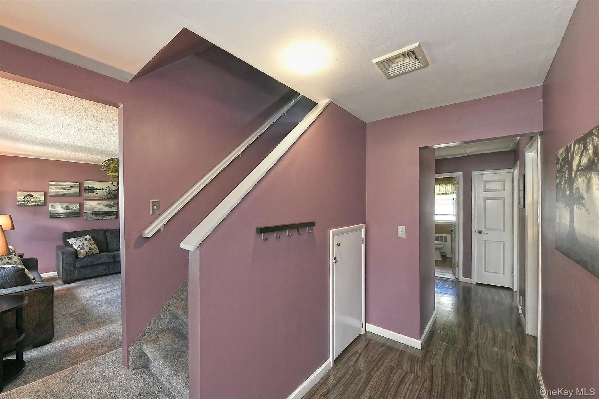 63 Michele Terrace, Oyster Bay, NY, 6 Bedrooms Bedrooms, 11 Rooms Rooms,2 BathroomsBathrooms,Residential,For Rent,Michele,0,1042463 63 Michele Terrace, Oyster Bay, NY, 6 Bedrooms Bedrooms, 11 Rooms Rooms,2 BathroomsBathrooms,Residential,For Rent,Michele,0,1042463