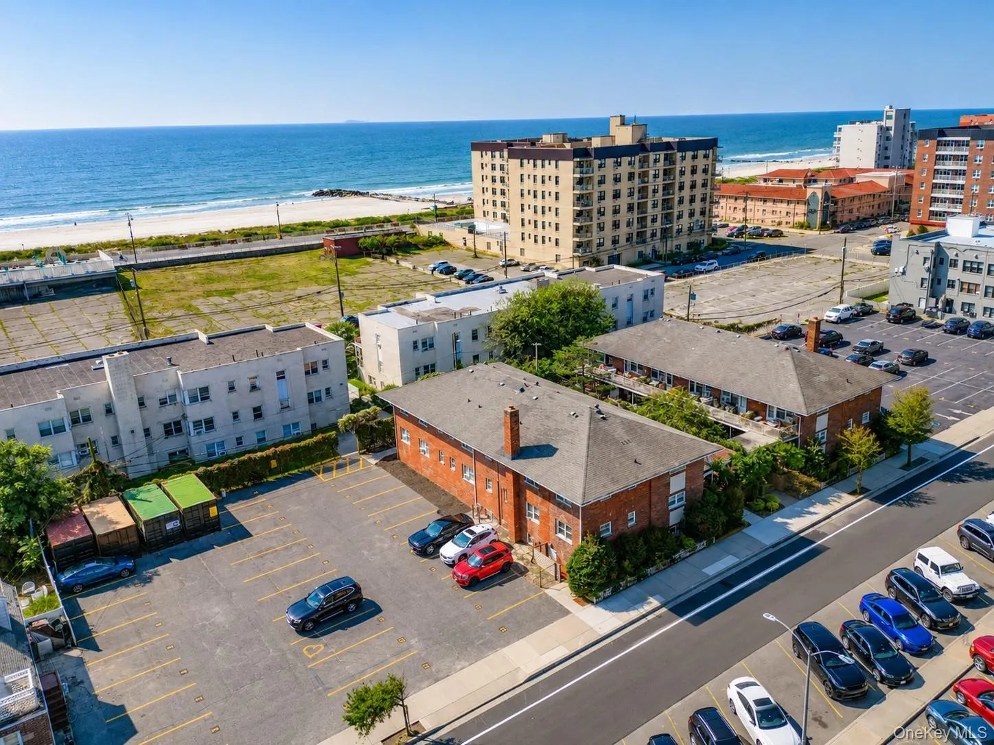 330 Broadway, Long Beach, NY, 1 Bedroom Bedrooms, 4 Rooms Rooms,1 BathroomBathrooms,Residential Lease,For Rent,Broadway,0,1042464 330 Broadway, Long Beach, NY, 1 Bedroom Bedrooms, 4 Rooms Rooms,1 BathroomBathrooms,Residential Lease,For Rent,Broadway,0,1042464