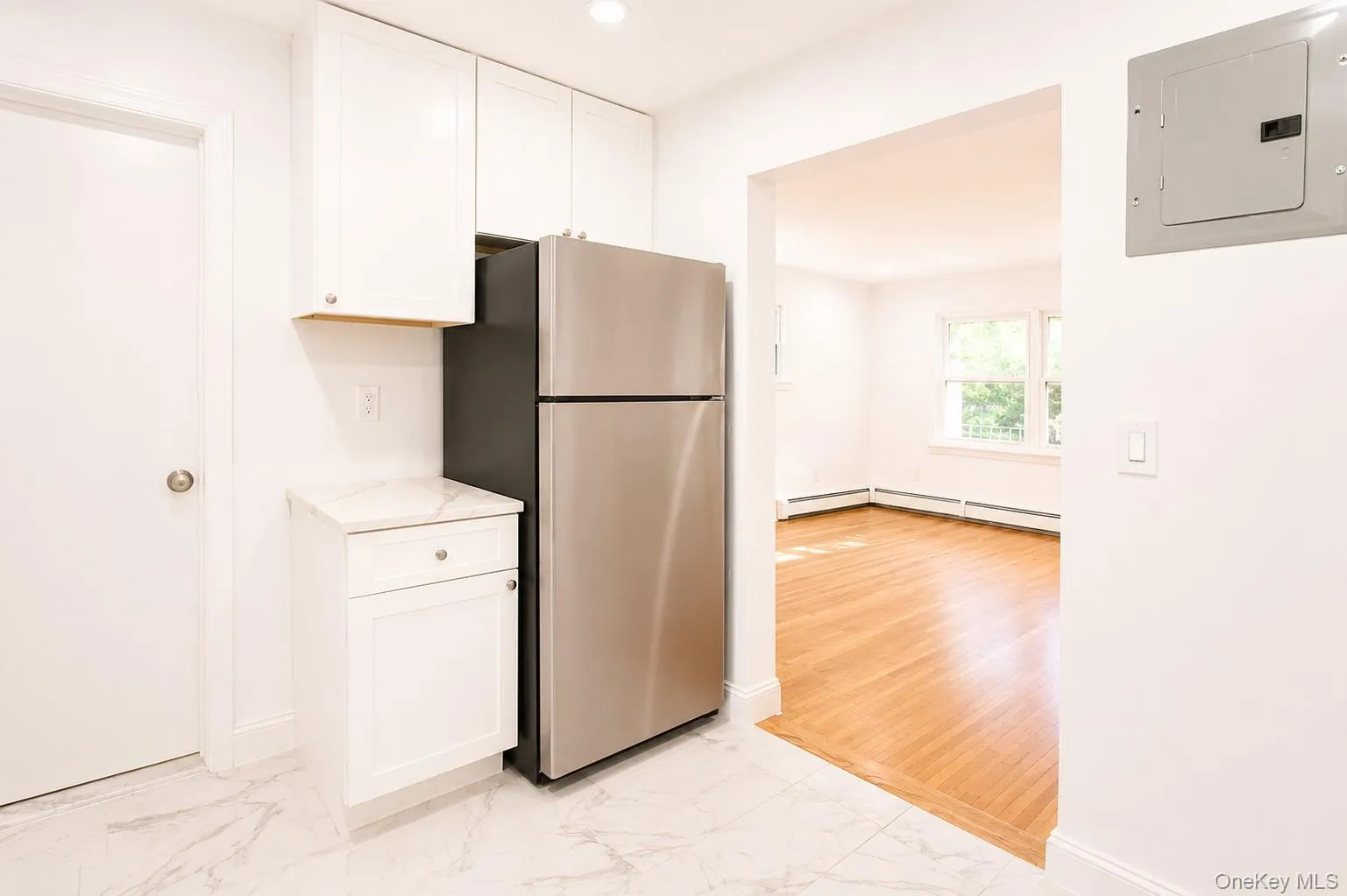 330 Broadway, Long Beach, NY, 1 Bedroom Bedrooms, 4 Rooms Rooms,1 BathroomBathrooms,Residential Lease,For Rent,Broadway,0,1042464 330 Broadway, Long Beach, NY, 1 Bedroom Bedrooms, 4 Rooms Rooms,1 BathroomBathrooms,Residential Lease,For Rent,Broadway,0,1042464