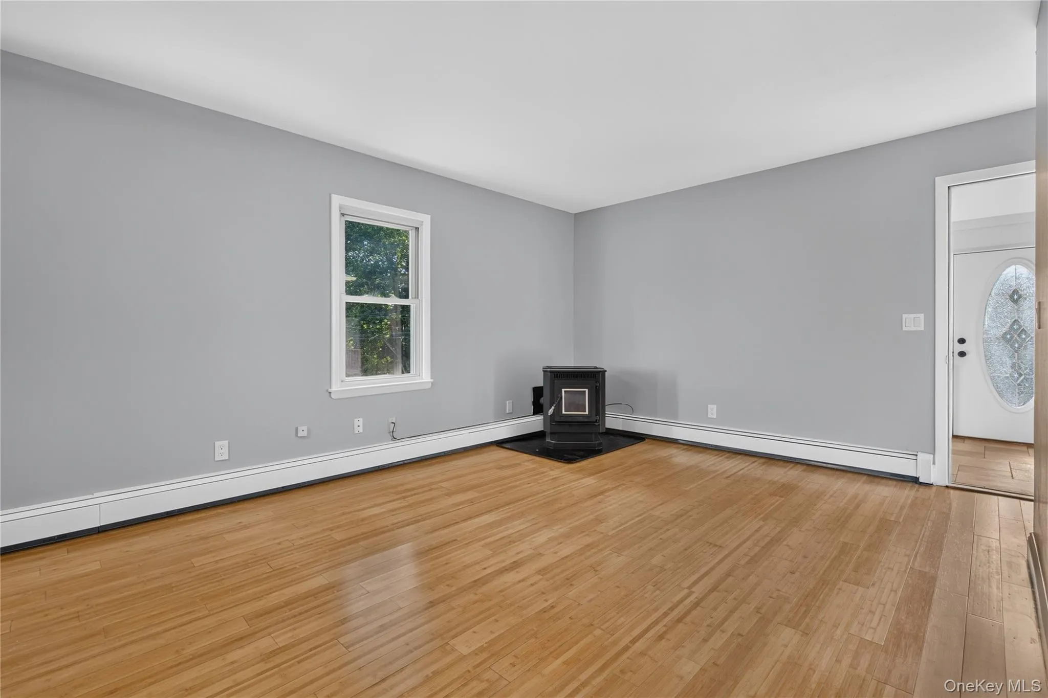 34 Winona Avenue, Newburgh (town), NY, 2 Bedrooms Bedrooms, 6 Rooms Rooms,1 BathroomBathrooms,Residential Lease,For Rent,Winona,0,1042465 34 Winona Avenue, Newburgh (town), NY, 2 Bedrooms Bedrooms, 6 Rooms Rooms,1 BathroomBathrooms,Residential Lease,For Rent,Winona,0,1042465
