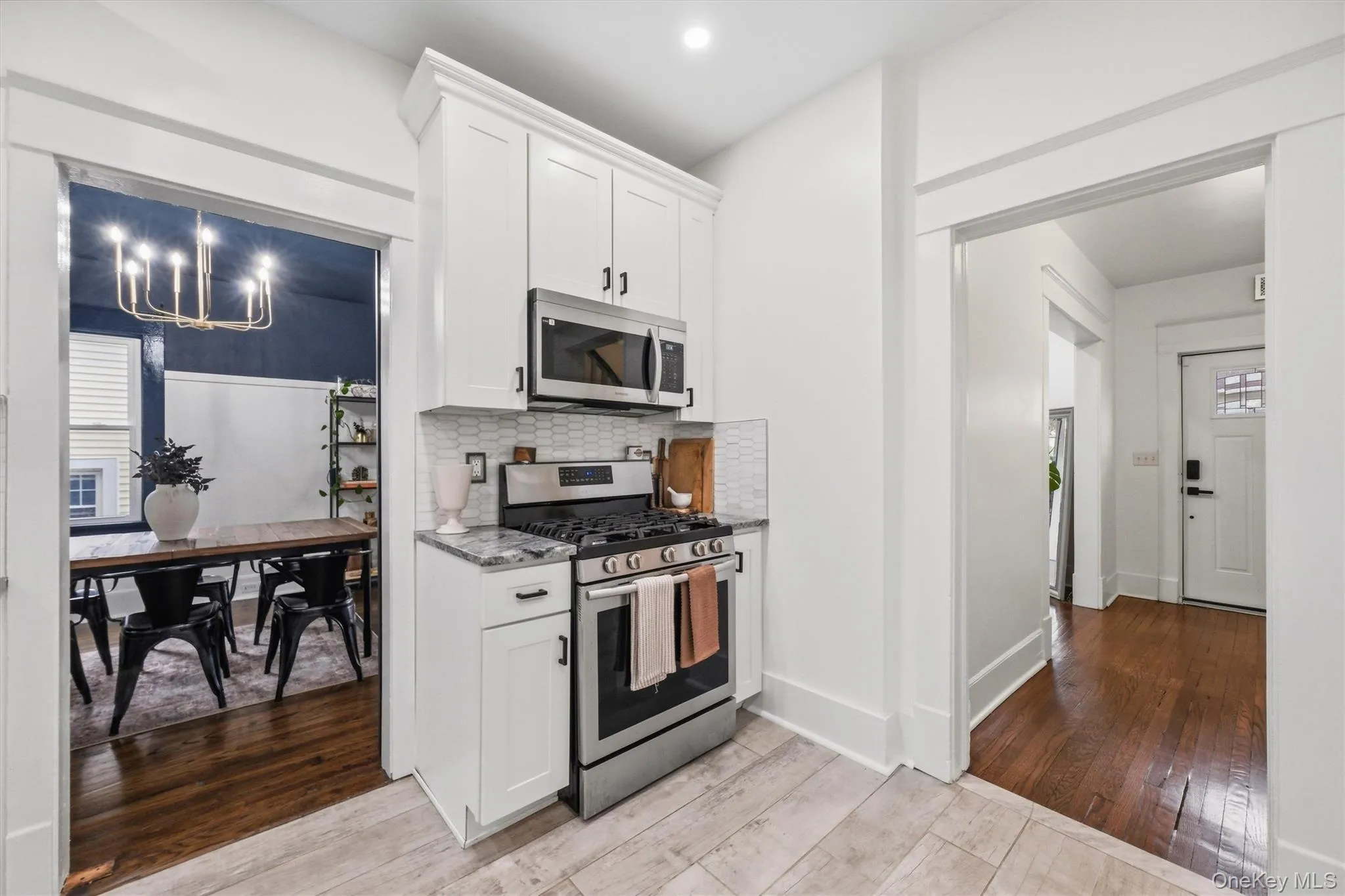 19 Forsythe Place, Newburgh (city), NY, 5 Bedrooms Bedrooms, 9 Rooms Rooms,1 BathroomBathrooms,Residential,For Rent,Forsythe,0,1042470 19 Forsythe Place, Newburgh (city), NY, 5 Bedrooms Bedrooms, 9 Rooms Rooms,1 BathroomBathrooms,Residential,For Rent,Forsythe,0,1042470