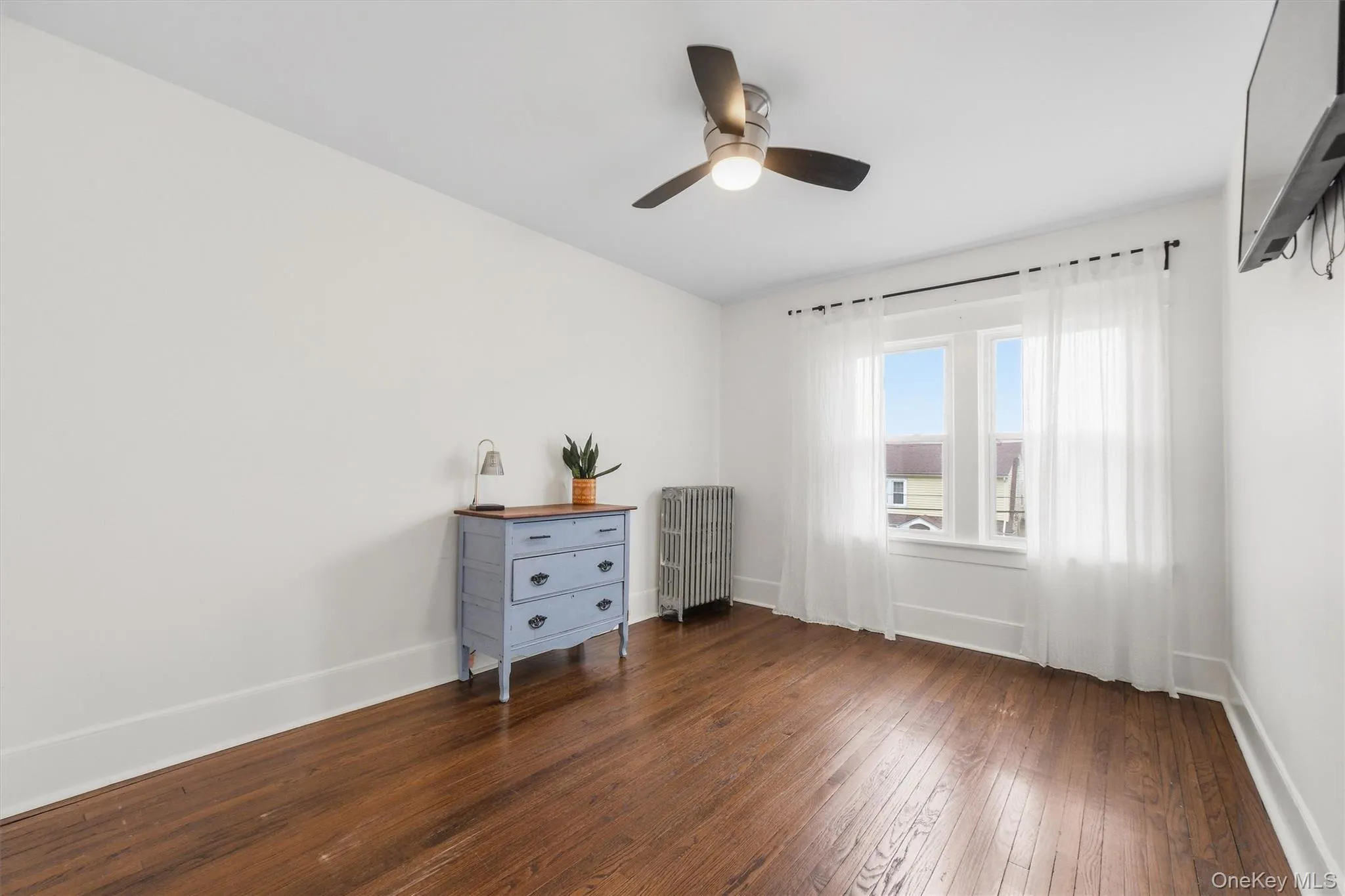 19 Forsythe Place, Newburgh (city), NY, 5 Bedrooms Bedrooms, 9 Rooms Rooms,1 BathroomBathrooms,Residential,For Rent,Forsythe,0,1042470 19 Forsythe Place, Newburgh (city), NY, 5 Bedrooms Bedrooms, 9 Rooms Rooms,1 BathroomBathrooms,Residential,For Rent,Forsythe,0,1042470