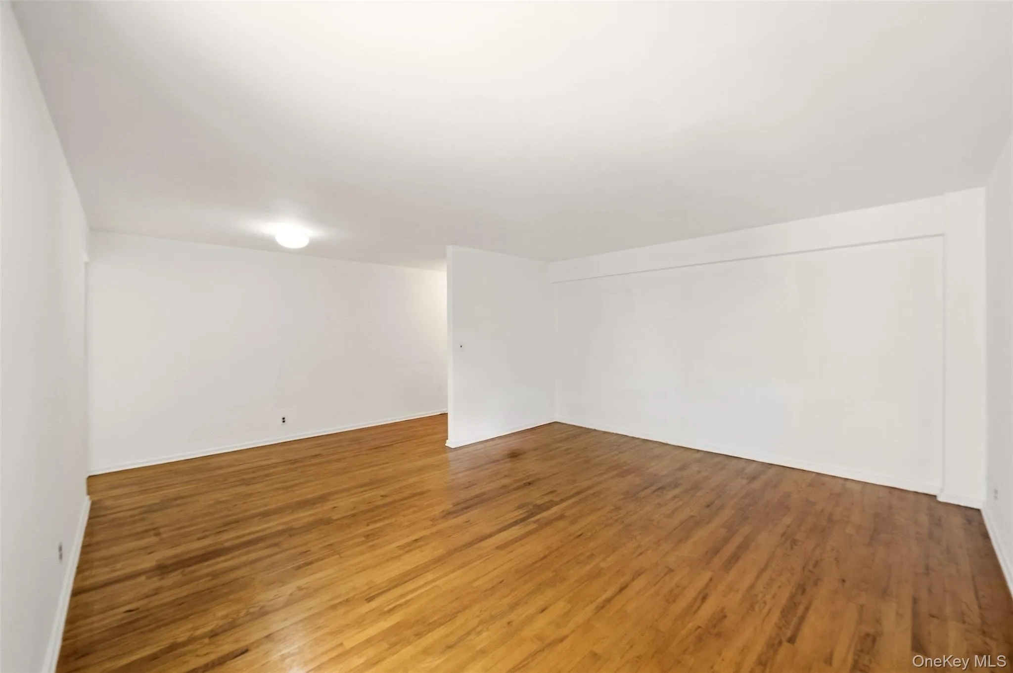 200 Village Avenue, Hempstead, NY, 1 Bedroom Bedrooms, 3 Rooms Rooms,1 BathroomBathrooms,Residential,For Rent,Village,0,1042473 200 Village Avenue, Hempstead, NY, 1 Bedroom Bedrooms, 3 Rooms Rooms,1 BathroomBathrooms,Residential,For Rent,Village,0,1042473