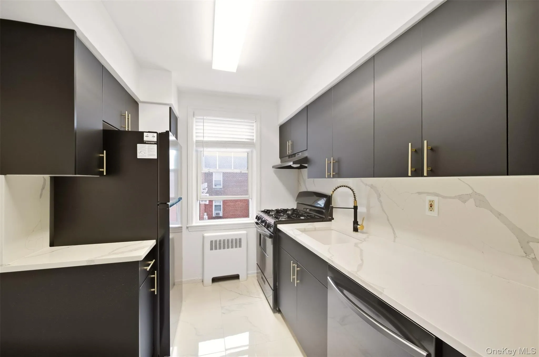 200 Village Avenue, Hempstead, NY, 1 Bedroom Bedrooms, 3 Rooms Rooms,1 BathroomBathrooms,Residential,For Rent,Village,0,1042473 200 Village Avenue, Hempstead, NY, 1 Bedroom Bedrooms, 3 Rooms Rooms,1 BathroomBathrooms,Residential,For Rent,Village,0,1042473