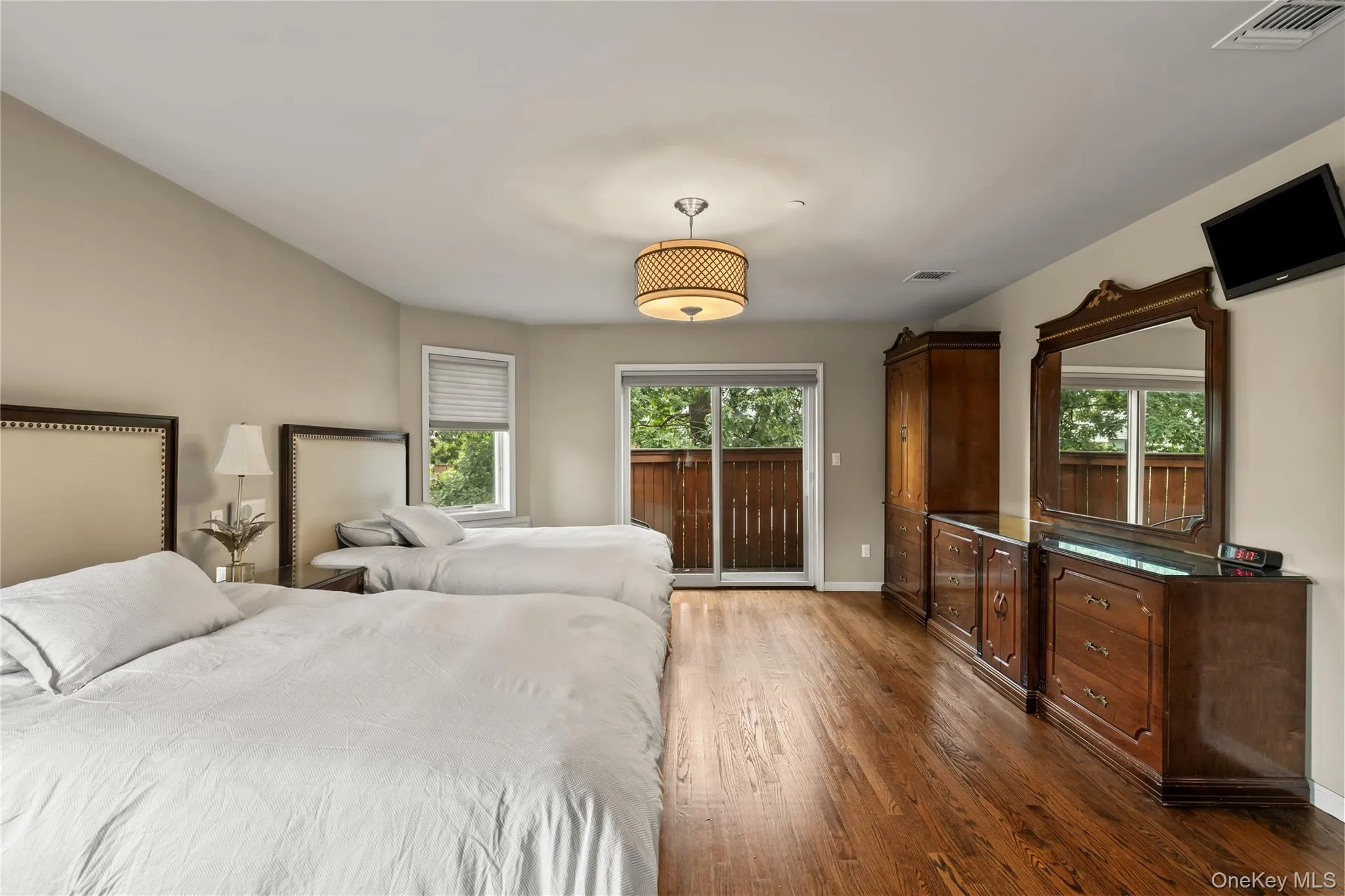 33 Morris Road, Ramapo, NY, 9 Bedrooms Bedrooms, 17 Rooms Rooms,6 BathroomsBathrooms,Residential,For Rent,Morris,0,1042476 33 Morris Road, Ramapo, NY, 9 Bedrooms Bedrooms, 17 Rooms Rooms,6 BathroomsBathrooms,Residential,For Rent,Morris,0,1042476