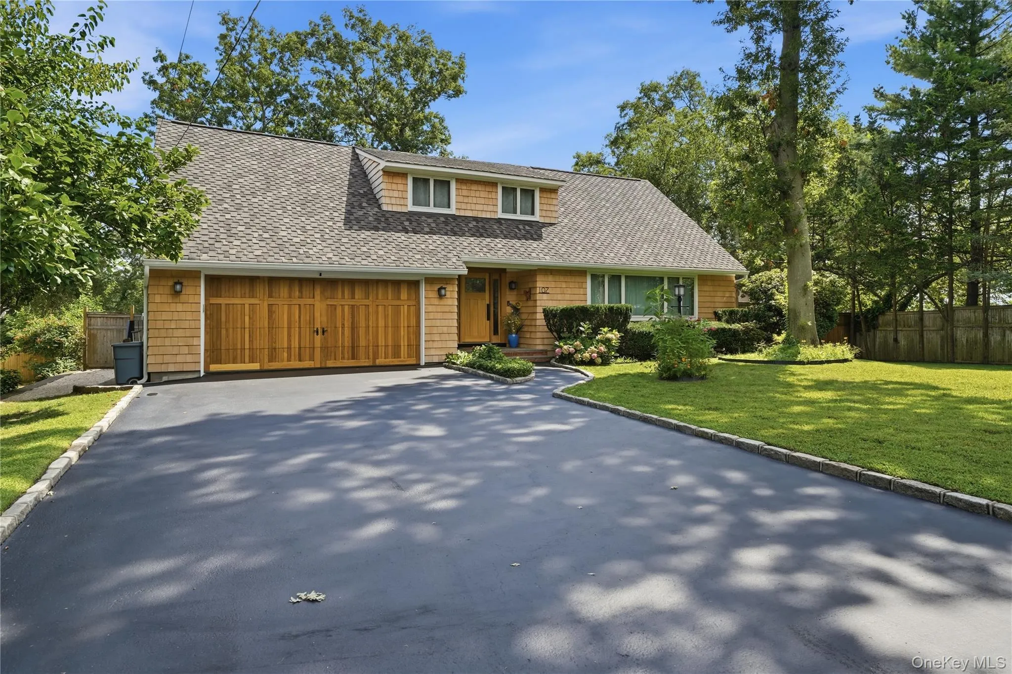 107 Lake Shore Drive, Brookhaven, NY, 4 Bedrooms Bedrooms, 12 Rooms Rooms,3 BathroomsBathrooms,Residential,For Rent,Lake Shore,0,1042478 107 Lake Shore Drive, Brookhaven, NY, 4 Bedrooms Bedrooms, 12 Rooms Rooms,3 BathroomsBathrooms,Residential,For Rent,Lake Shore,0,1042478