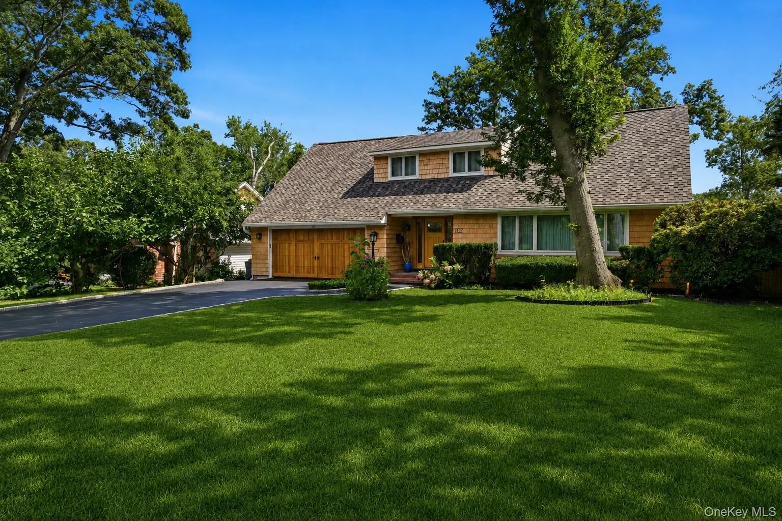 107 Lake Shore Drive, Brookhaven, NY, 4 Bedrooms Bedrooms, 12 Rooms Rooms,3 BathroomsBathrooms,Residential,For Rent,Lake Shore,0,1042478 107 Lake Shore Drive, Brookhaven, NY, 4 Bedrooms Bedrooms, 12 Rooms Rooms,3 BathroomsBathrooms,Residential,For Rent,Lake Shore,0,1042478