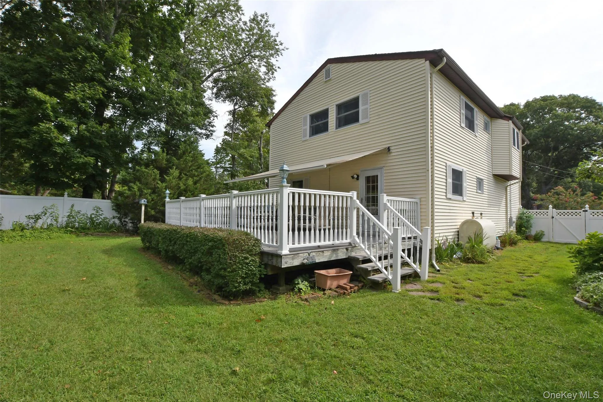 4 Huck Finn Lane, Brookhaven, NY, 3 Bedrooms Bedrooms, 8 Rooms Rooms,2 BathroomsBathrooms,Residential,For Rent,Huck Finn,0,1042480 4 Huck Finn Lane, Brookhaven, NY, 3 Bedrooms Bedrooms, 8 Rooms Rooms,2 BathroomsBathrooms,Residential,For Rent,Huck Finn,0,1042480