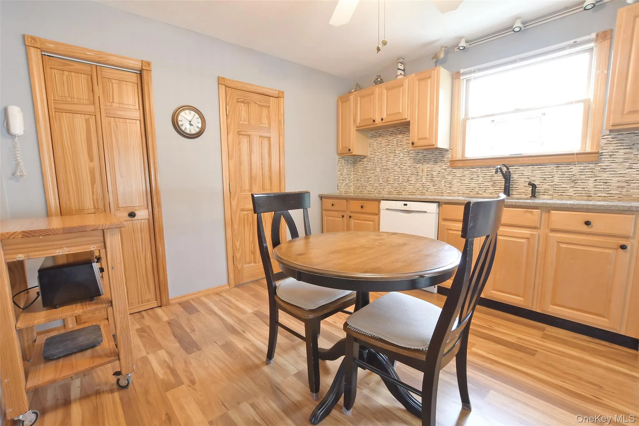4 Huck Finn Lane, Brookhaven, NY, 3 Bedrooms Bedrooms, 8 Rooms Rooms,2 BathroomsBathrooms,Residential,For Rent,Huck Finn,0,1042480 4 Huck Finn Lane, Brookhaven, NY, 3 Bedrooms Bedrooms, 8 Rooms Rooms,2 BathroomsBathrooms,Residential,For Rent,Huck Finn,0,1042480
