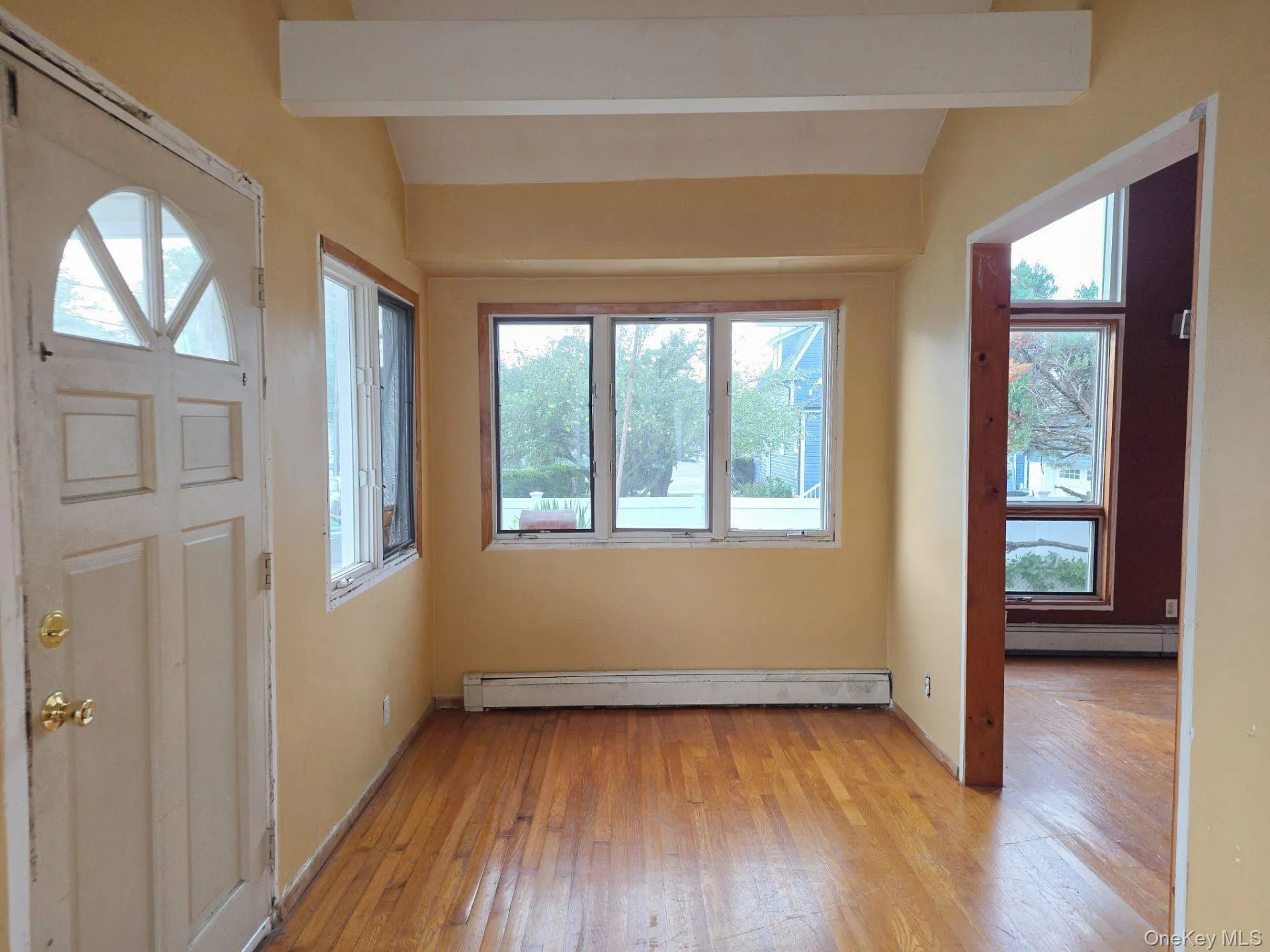 26 Gordon Place, Hempstead, NY, 2 Bedrooms Bedrooms, 6 Rooms Rooms,2 BathroomsBathrooms,Residential,For Rent,Gordon,0,1042481 26 Gordon Place, Hempstead, NY, 2 Bedrooms Bedrooms, 6 Rooms Rooms,2 BathroomsBathrooms,Residential,For Rent,Gordon,0,1042481