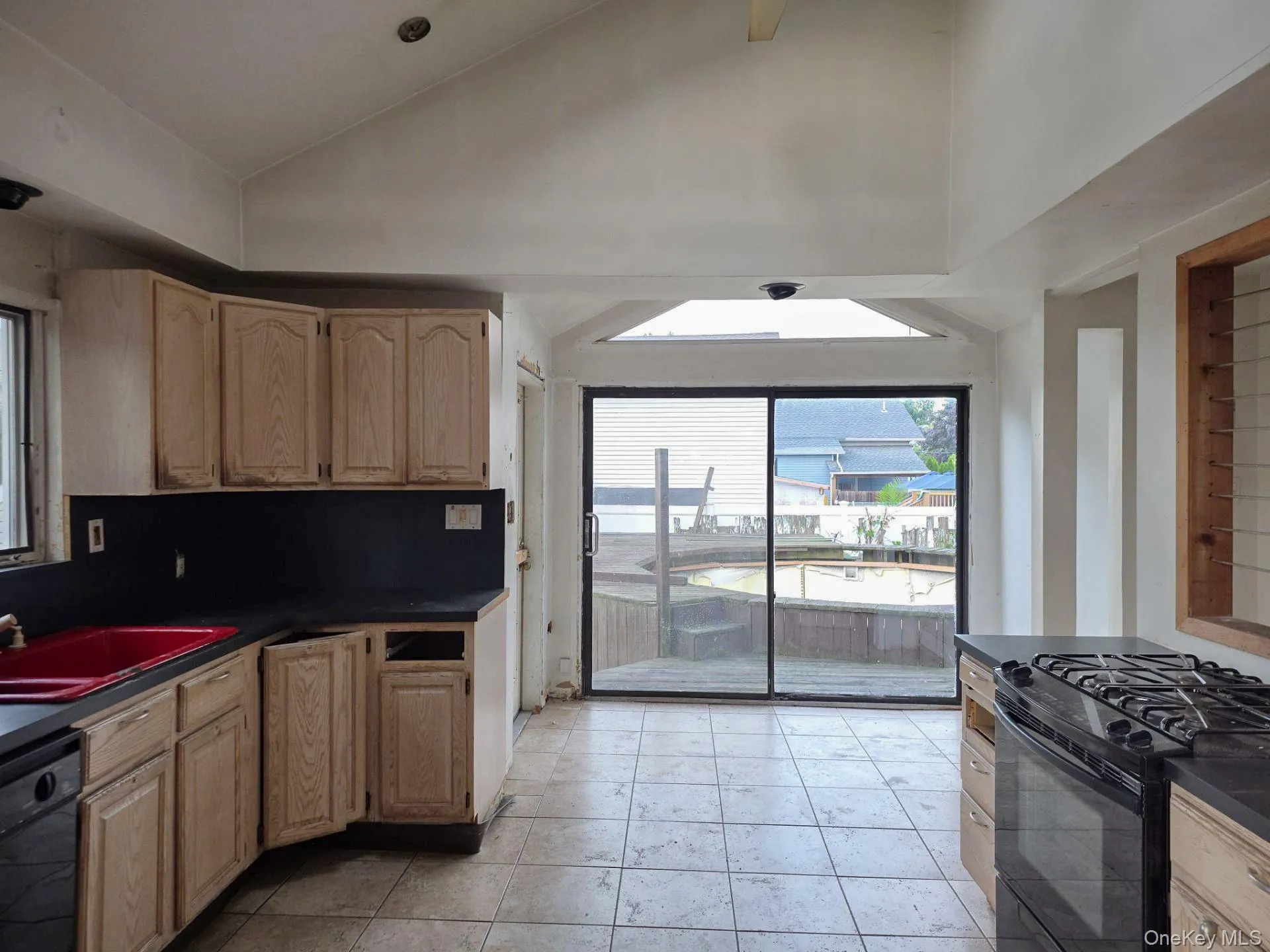 26 Gordon Place, Hempstead, NY, 2 Bedrooms Bedrooms, 6 Rooms Rooms,2 BathroomsBathrooms,Residential,For Rent,Gordon,0,1042481 26 Gordon Place, Hempstead, NY, 2 Bedrooms Bedrooms, 6 Rooms Rooms,2 BathroomsBathrooms,Residential,For Rent,Gordon,0,1042481
