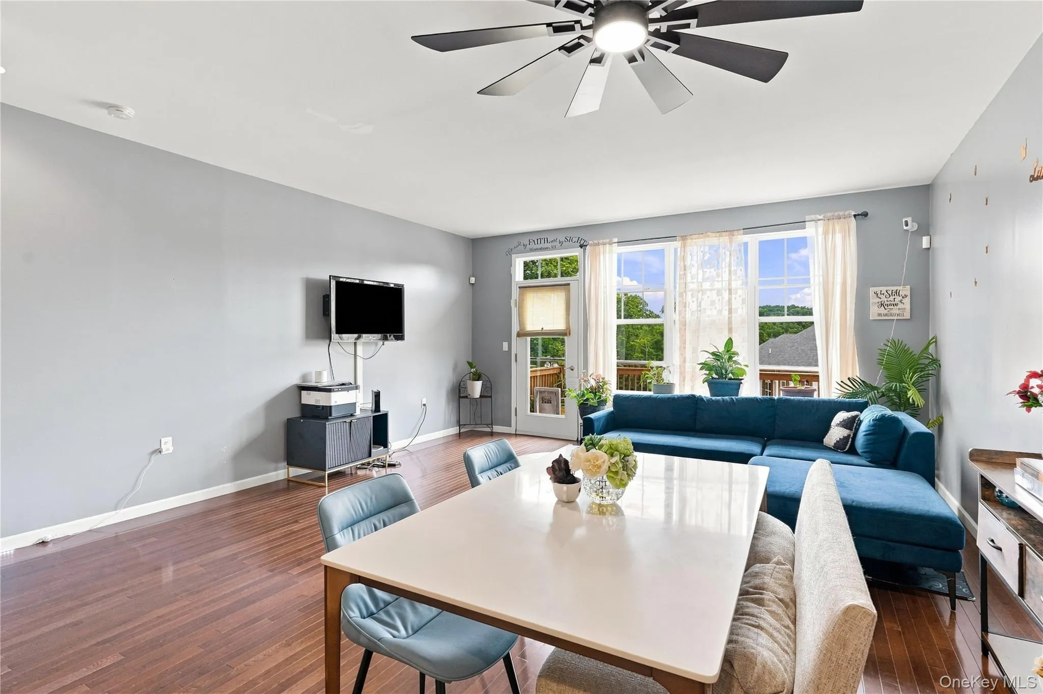 Dining area flows to living room Dining area flows to living room