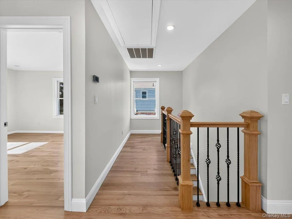 5 Elm Avenue, Hempstead, NY, 4 Bedrooms Bedrooms, 9 Rooms Rooms,3 BathroomsBathrooms,Residential,For Rent,Elm,0,1042484 5 Elm Avenue, Hempstead, NY, 4 Bedrooms Bedrooms, 9 Rooms Rooms,3 BathroomsBathrooms,Residential,For Rent,Elm,0,1042484
