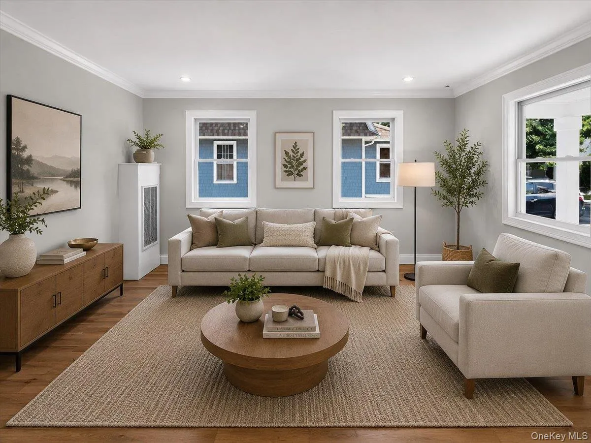 5 Elm Avenue, Hempstead, NY, 4 Bedrooms Bedrooms, 9 Rooms Rooms,3 BathroomsBathrooms,Residential,For Rent,Elm,0,1042484 5 Elm Avenue, Hempstead, NY, 4 Bedrooms Bedrooms, 9 Rooms Rooms,3 BathroomsBathrooms,Residential,For Rent,Elm,0,1042484