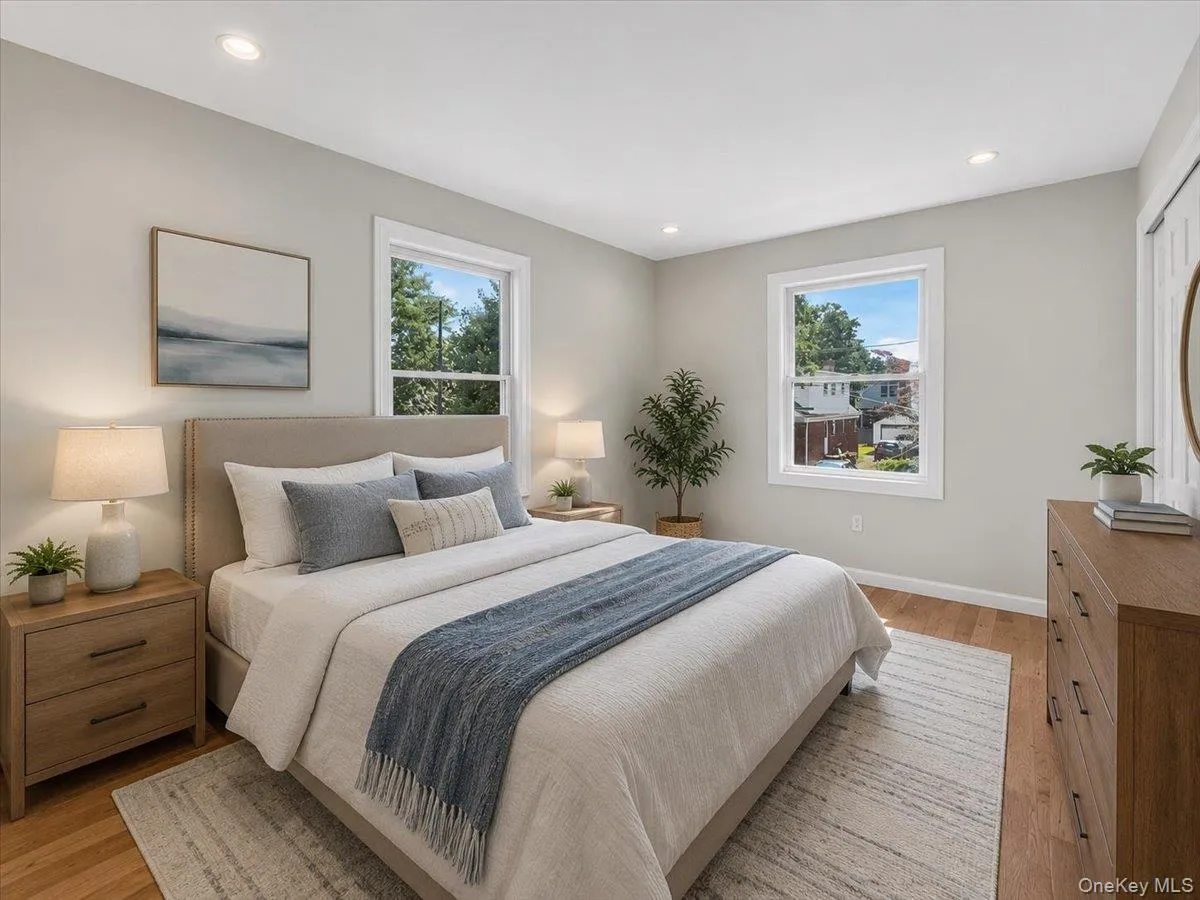 5 Elm Avenue, Hempstead, NY, 4 Bedrooms Bedrooms, 9 Rooms Rooms,3 BathroomsBathrooms,Residential,For Rent,Elm,0,1042484 5 Elm Avenue, Hempstead, NY, 4 Bedrooms Bedrooms, 9 Rooms Rooms,3 BathroomsBathrooms,Residential,For Rent,Elm,0,1042484