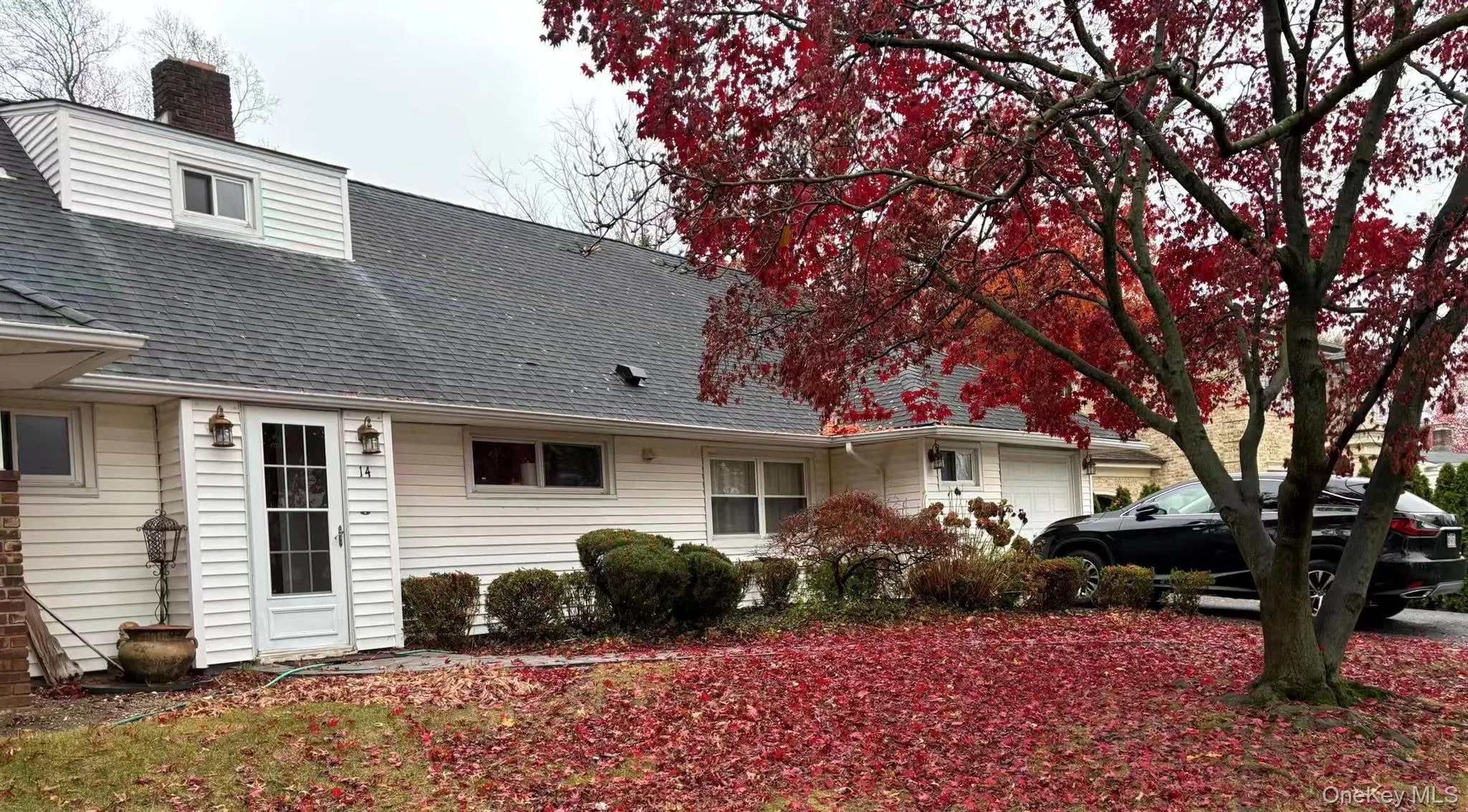 14 Peachtree Lane, North Hempstead, NY, 5 Bedrooms Bedrooms, 9 Rooms Rooms,2 BathroomsBathrooms,Residential Lease,For Rent,Peachtree,0,1042485 14 Peachtree Lane, North Hempstead, NY, 5 Bedrooms Bedrooms, 9 Rooms Rooms,2 BathroomsBathrooms,Residential Lease,For Rent,Peachtree,0,1042485