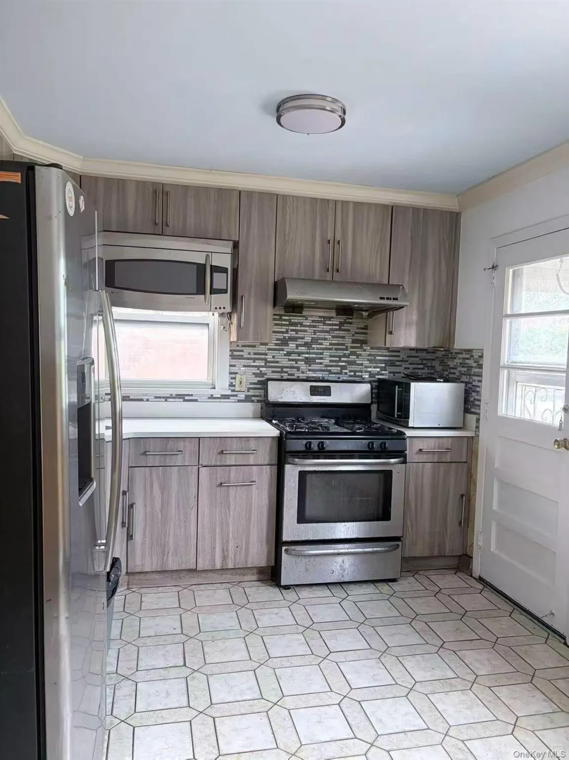 150-35 22nd Avenue, New York, NY, 3 Bedrooms Bedrooms, 6 Rooms Rooms,1 BathroomBathrooms,Residential,For Rent,22nd,0,1042487 150-35 22nd Avenue, New York, NY, 3 Bedrooms Bedrooms, 6 Rooms Rooms,1 BathroomBathrooms,Residential,For Rent,22nd,0,1042487