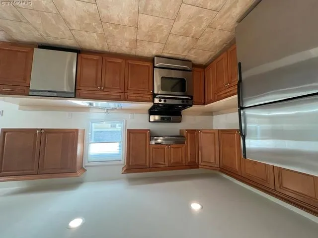 45 Avenue A, North Hempstead, NY, 3 Bedrooms Bedrooms, 6 Rooms Rooms,2 BathroomsBathrooms,Residential Lease,For Rent,Avenue A,0,1042488 45 Avenue A, North Hempstead, NY, 3 Bedrooms Bedrooms, 6 Rooms Rooms,2 BathroomsBathrooms,Residential Lease,For Rent,Avenue A,0,1042488