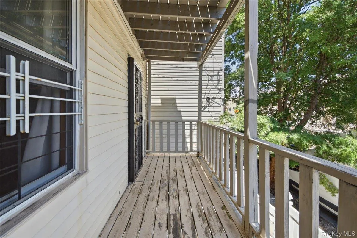 1850 Unionport Road, New York, NY, 1 Bedroom Bedrooms, 4 Rooms Rooms,1 BathroomBathrooms,Residential Lease,For Rent,Unionport,0,1042492 1850 Unionport Road, New York, NY, 1 Bedroom Bedrooms, 4 Rooms Rooms,1 BathroomBathrooms,Residential Lease,For Rent,Unionport,0,1042492