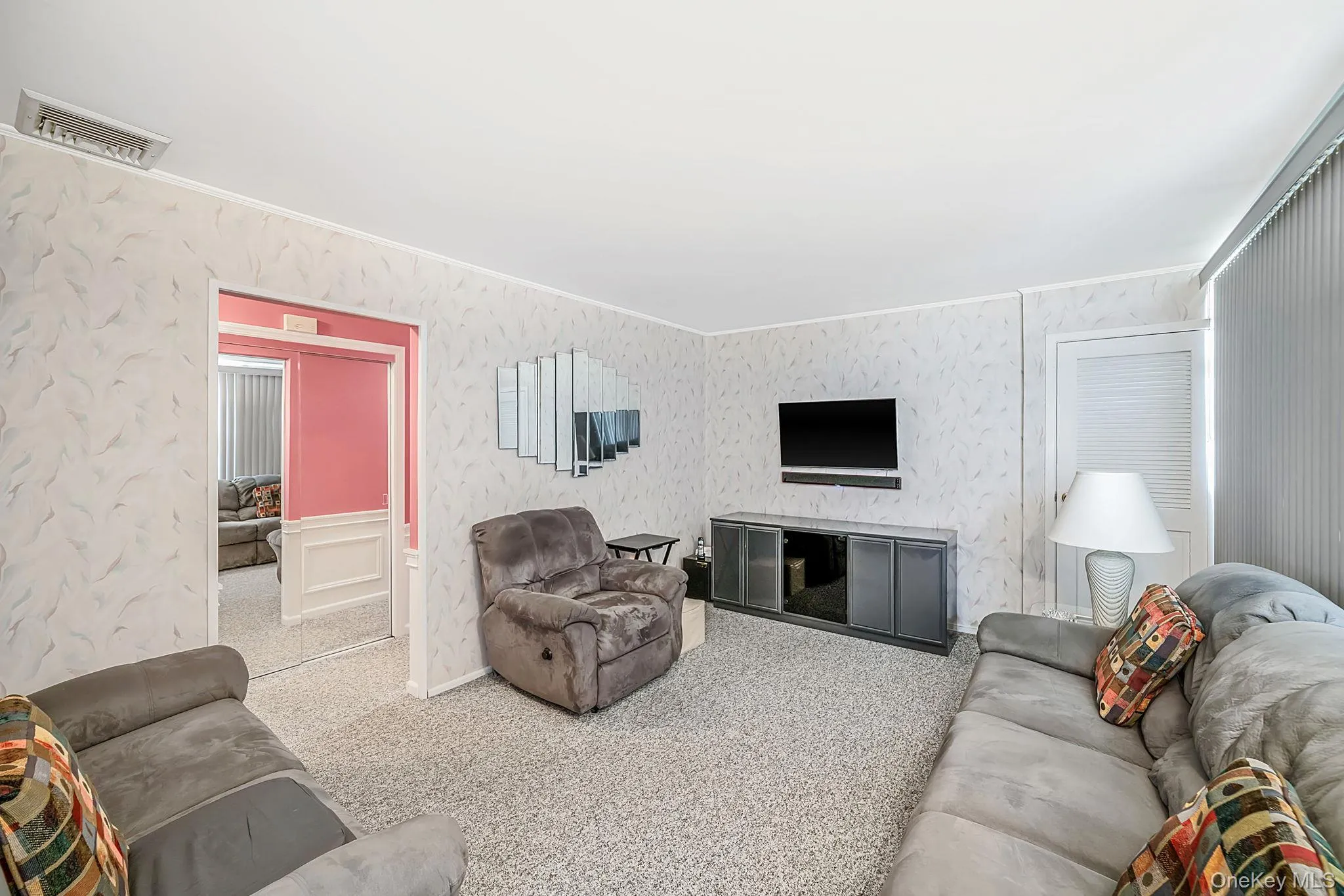 407 Argyle Road, Hempstead, NY, 5 Bedrooms Bedrooms, 8 Rooms Rooms,2 BathroomsBathrooms,Residential,For Rent,Argyle,0,1042494 407 Argyle Road, Hempstead, NY, 5 Bedrooms Bedrooms, 8 Rooms Rooms,2 BathroomsBathrooms,Residential,For Rent,Argyle,0,1042494