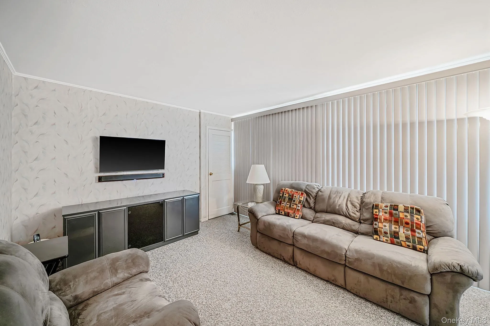 407 Argyle Road, Hempstead, NY, 5 Bedrooms Bedrooms, 8 Rooms Rooms,2 BathroomsBathrooms,Residential,For Rent,Argyle,0,1042494 407 Argyle Road, Hempstead, NY, 5 Bedrooms Bedrooms, 8 Rooms Rooms,2 BathroomsBathrooms,Residential,For Rent,Argyle,0,1042494