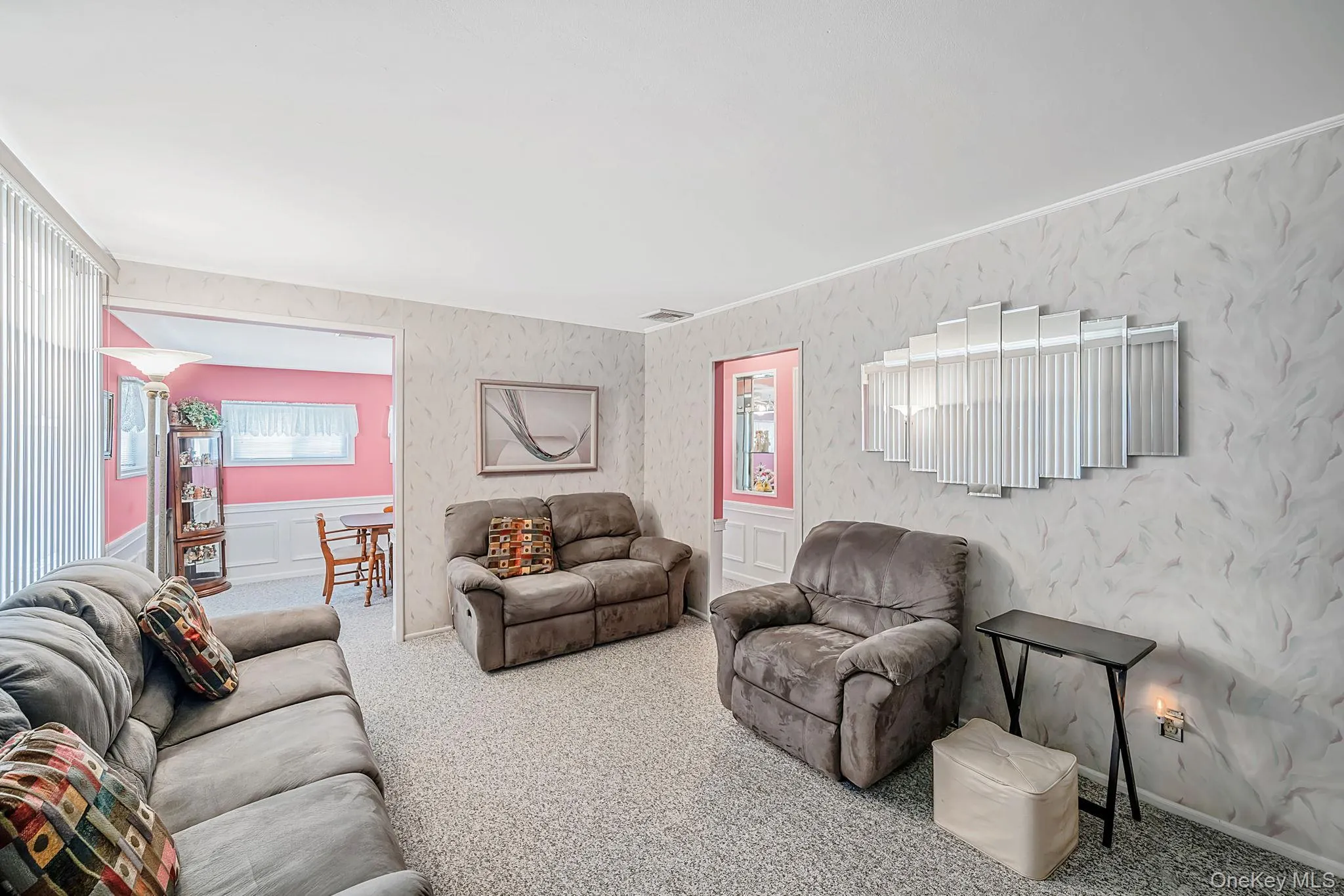407 Argyle Road, Hempstead, NY, 5 Bedrooms Bedrooms, 8 Rooms Rooms,2 BathroomsBathrooms,Residential,For Rent,Argyle,0,1042494 407 Argyle Road, Hempstead, NY, 5 Bedrooms Bedrooms, 8 Rooms Rooms,2 BathroomsBathrooms,Residential,For Rent,Argyle,0,1042494