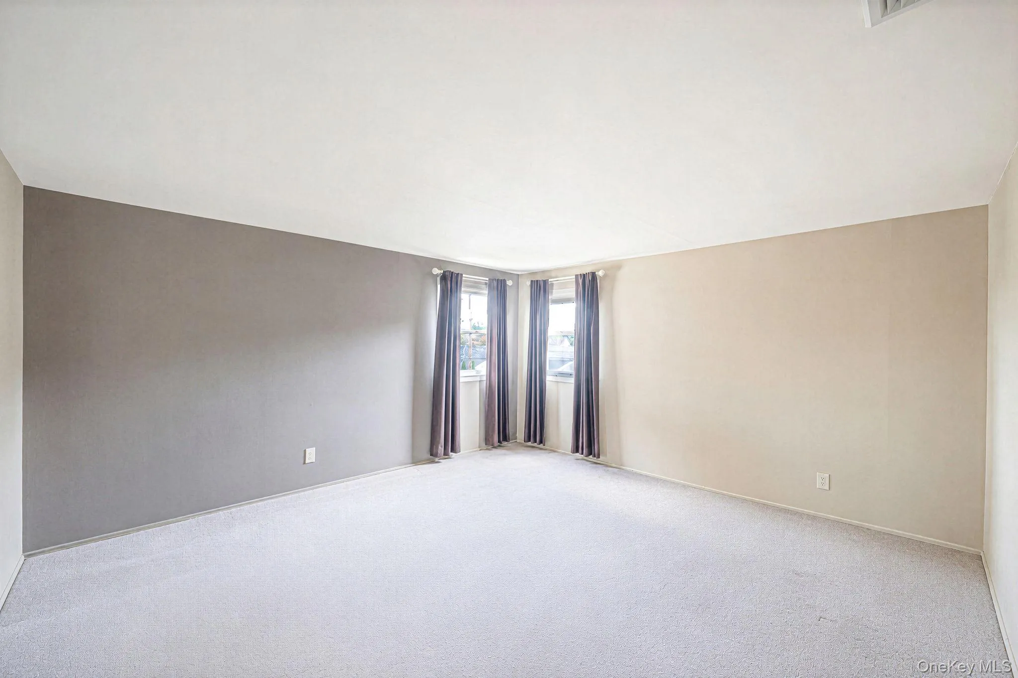 407 Argyle Road, Hempstead, NY, 5 Bedrooms Bedrooms, 8 Rooms Rooms,2 BathroomsBathrooms,Residential,For Rent,Argyle,0,1042494 407 Argyle Road, Hempstead, NY, 5 Bedrooms Bedrooms, 8 Rooms Rooms,2 BathroomsBathrooms,Residential,For Rent,Argyle,0,1042494