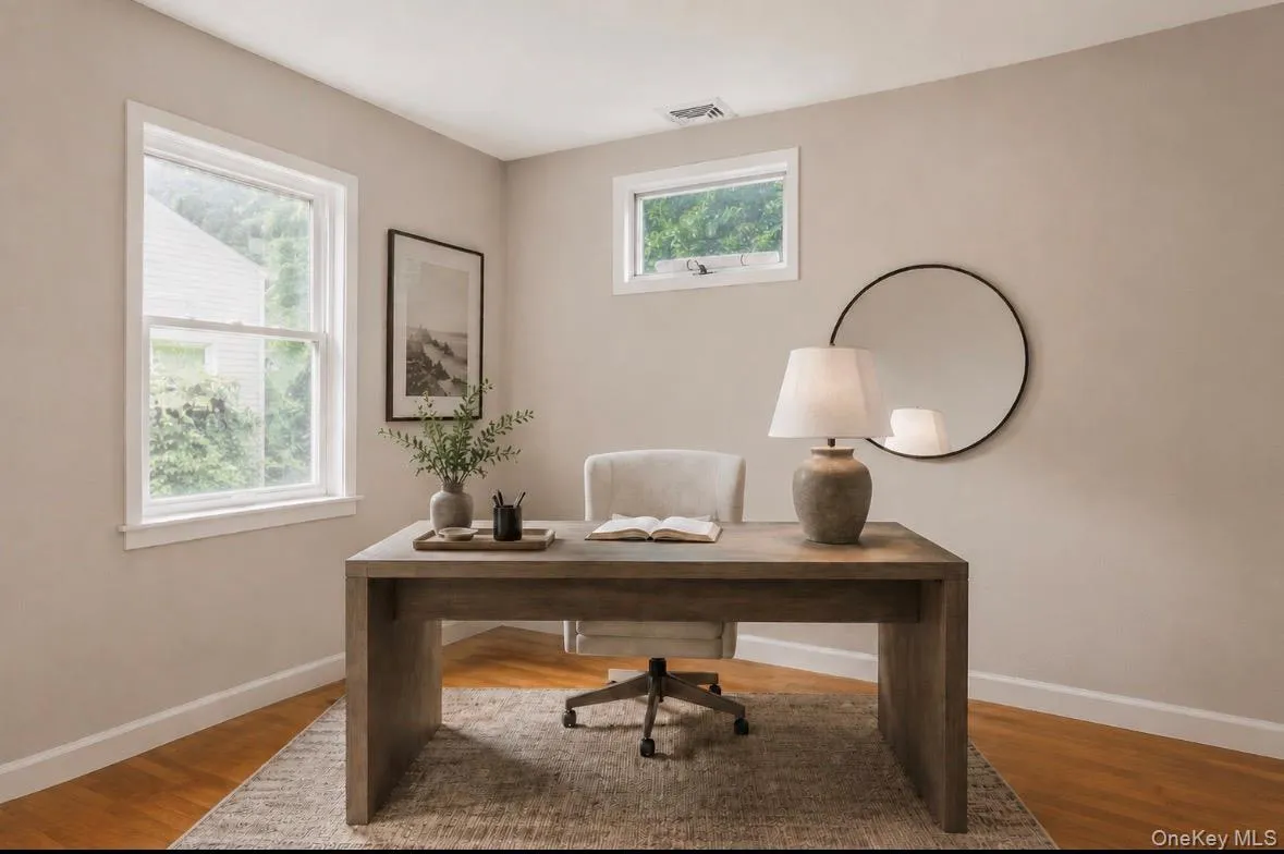 301 Laurel Road, Huntington, NY, 3 Bedrooms Bedrooms, 8 Rooms Rooms,2 BathroomsBathrooms,Residential,For Rent,Laurel,0,1042495 301 Laurel Road, Huntington, NY, 3 Bedrooms Bedrooms, 8 Rooms Rooms,2 BathroomsBathrooms,Residential,For Rent,Laurel,0,1042495