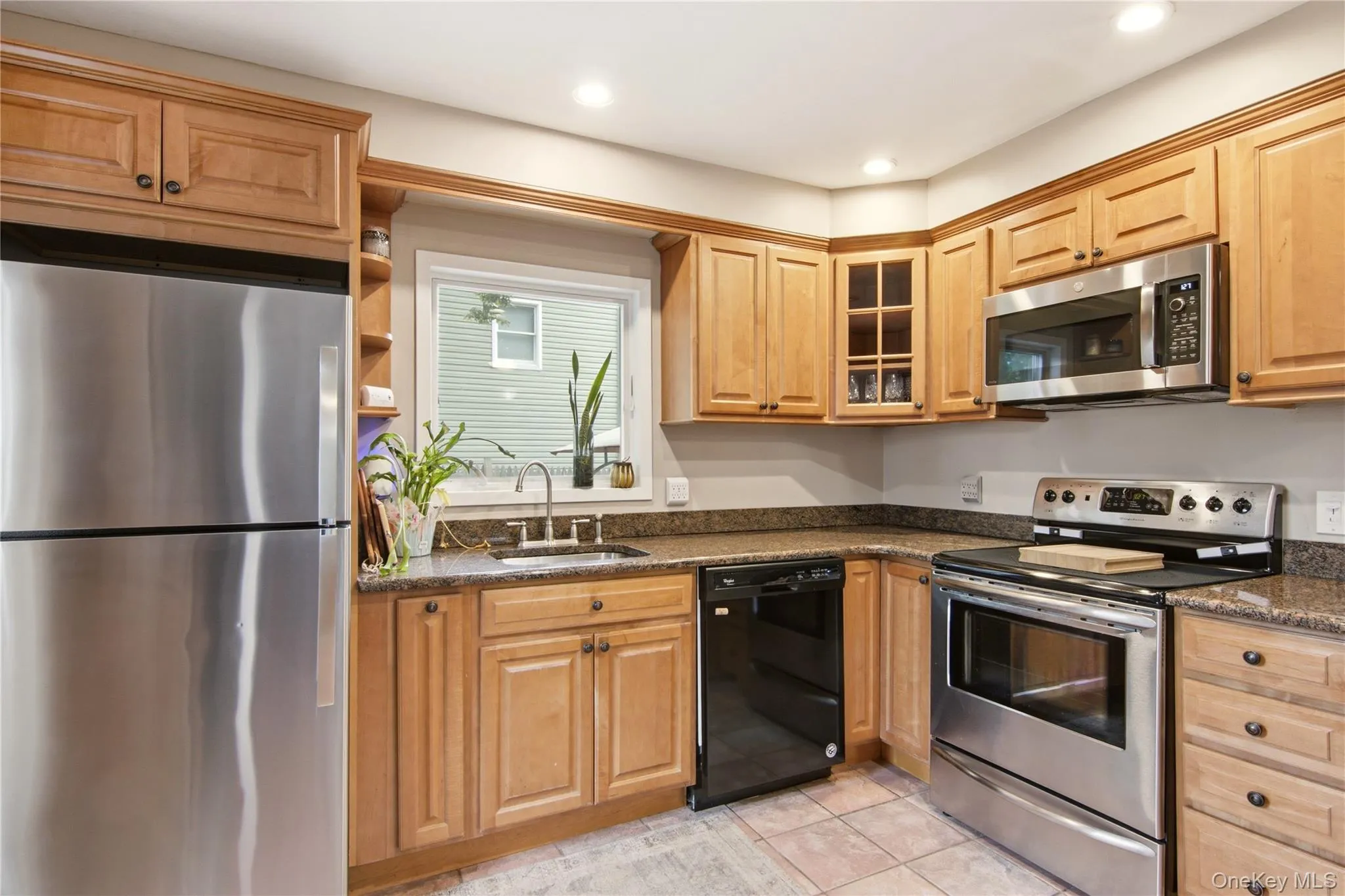 301 Laurel Road, Huntington, NY, 3 Bedrooms Bedrooms, 8 Rooms Rooms,2 BathroomsBathrooms,Residential,For Rent,Laurel,0,1042495 301 Laurel Road, Huntington, NY, 3 Bedrooms Bedrooms, 8 Rooms Rooms,2 BathroomsBathrooms,Residential,For Rent,Laurel,0,1042495