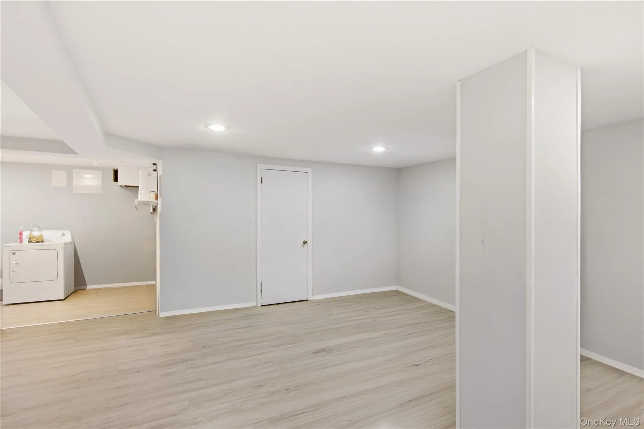 301 Laurel Road, Huntington, NY, 3 Bedrooms Bedrooms, 8 Rooms Rooms,2 BathroomsBathrooms,Residential,For Rent,Laurel,0,1042495 301 Laurel Road, Huntington, NY, 3 Bedrooms Bedrooms, 8 Rooms Rooms,2 BathroomsBathrooms,Residential,For Rent,Laurel,0,1042495