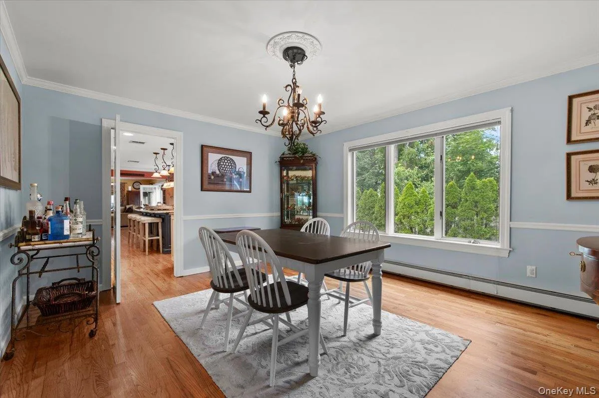 Formal dining room with access to Dining room with access to front porch and kitchen. Allowing for easy entertaining Formal dining room with access to Dining room with access to front porch and kitchen. Allowing for easy entertaining