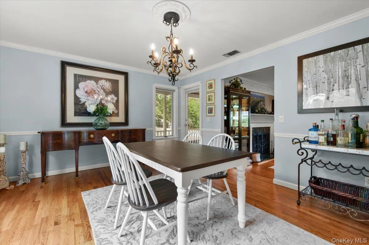 60 Lafayette Avenue, Oyster Bay, NY, 4 Bedrooms Bedrooms, 8 Rooms Rooms,3 BathroomsBathrooms,Residential,For Rent,Lafayette,0,1042500 60 Lafayette Avenue, Oyster Bay, NY, 4 Bedrooms Bedrooms, 8 Rooms Rooms,3 BathroomsBathrooms,Residential,For Rent,Lafayette,0,1042500