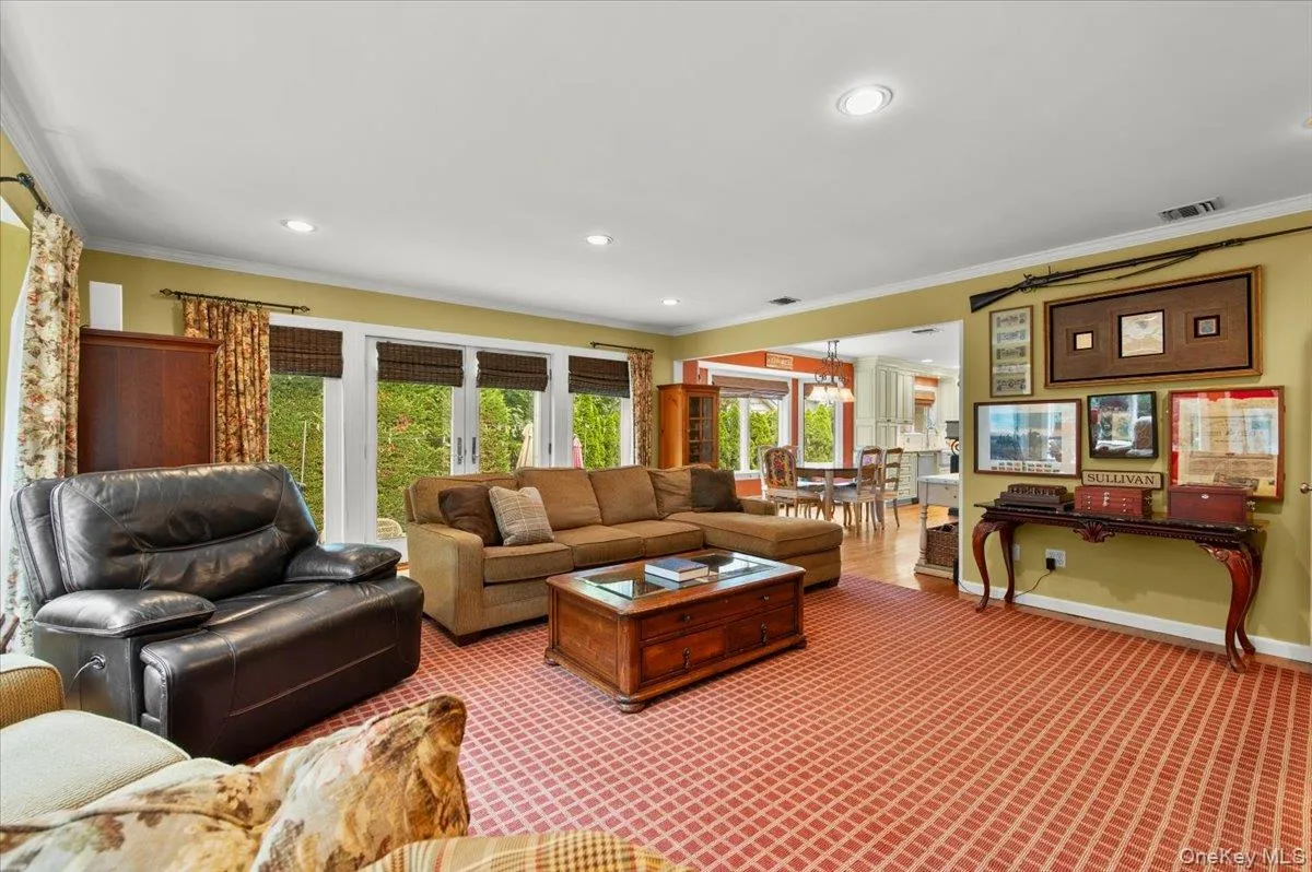 60 Lafayette Avenue, Oyster Bay, NY, 4 Bedrooms Bedrooms, 8 Rooms Rooms,3 BathroomsBathrooms,Residential,For Rent,Lafayette,0,1042500 60 Lafayette Avenue, Oyster Bay, NY, 4 Bedrooms Bedrooms, 8 Rooms Rooms,3 BathroomsBathrooms,Residential,For Rent,Lafayette,0,1042500