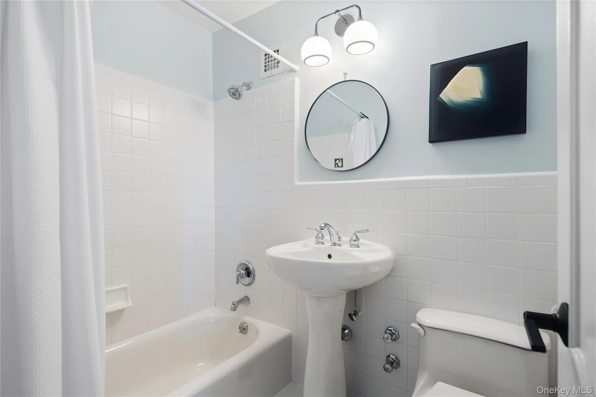 2575 Palisade Avenue, New York, NY, 1 Bedroom Bedrooms, 3 Rooms Rooms,1 BathroomBathrooms,Residential,For Rent,Palisade,0,1042501 2575 Palisade Avenue, New York, NY, 1 Bedroom Bedrooms, 3 Rooms Rooms,1 BathroomBathrooms,Residential,For Rent,Palisade,0,1042501