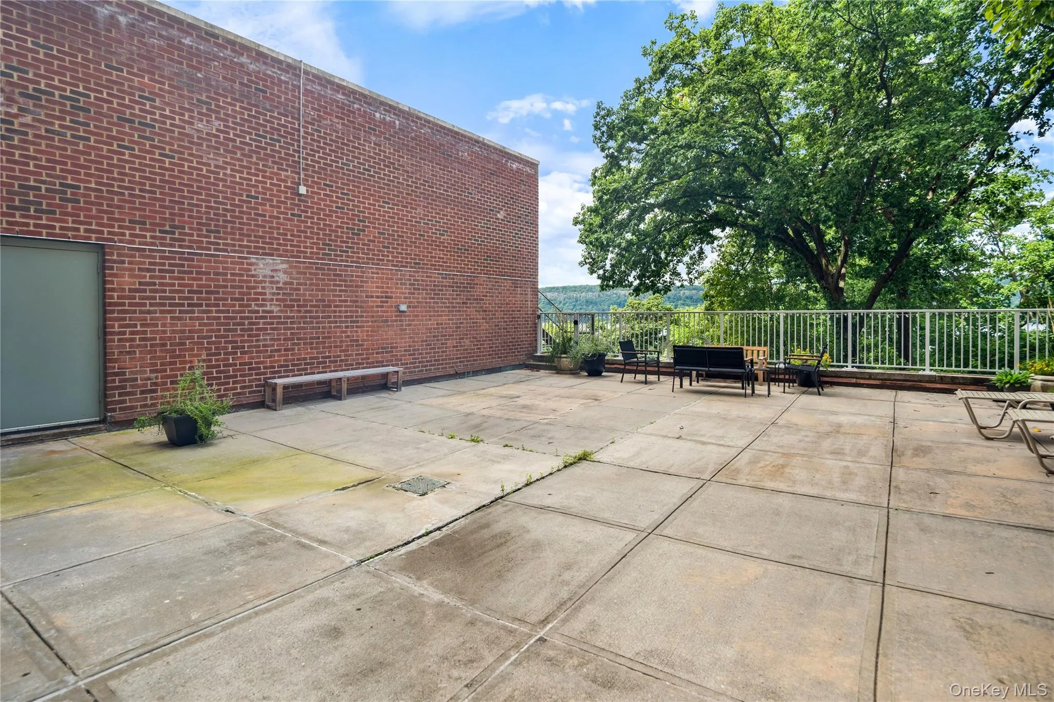 2575 Palisade Avenue, New York, NY, 1 Bedroom Bedrooms, 3 Rooms Rooms,1 BathroomBathrooms,Residential,For Rent,Palisade,0,1042501 2575 Palisade Avenue, New York, NY, 1 Bedroom Bedrooms, 3 Rooms Rooms,1 BathroomBathrooms,Residential,For Rent,Palisade,0,1042501
