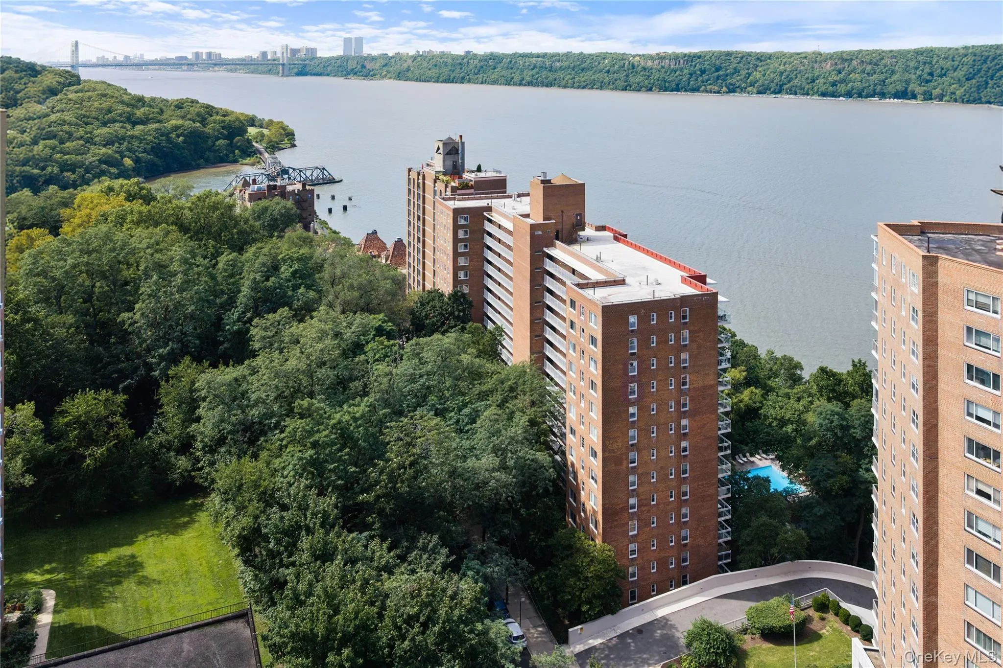 2575 Palisade Avenue, New York, NY, 1 Bedroom Bedrooms, 3 Rooms Rooms,1 BathroomBathrooms,Residential,For Rent,Palisade,0,1042501 2575 Palisade Avenue, New York, NY, 1 Bedroom Bedrooms, 3 Rooms Rooms,1 BathroomBathrooms,Residential,For Rent,Palisade,0,1042501