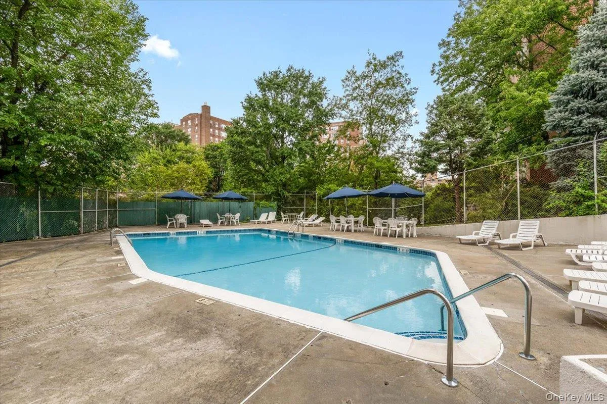 601 Kappock Street, New York, NY, 1 Bedroom Bedrooms, 3 Rooms Rooms,1 BathroomBathrooms,Residential,For Rent,Kappock,0,1042504 601 Kappock Street, New York, NY, 1 Bedroom Bedrooms, 3 Rooms Rooms,1 BathroomBathrooms,Residential,For Rent,Kappock,0,1042504