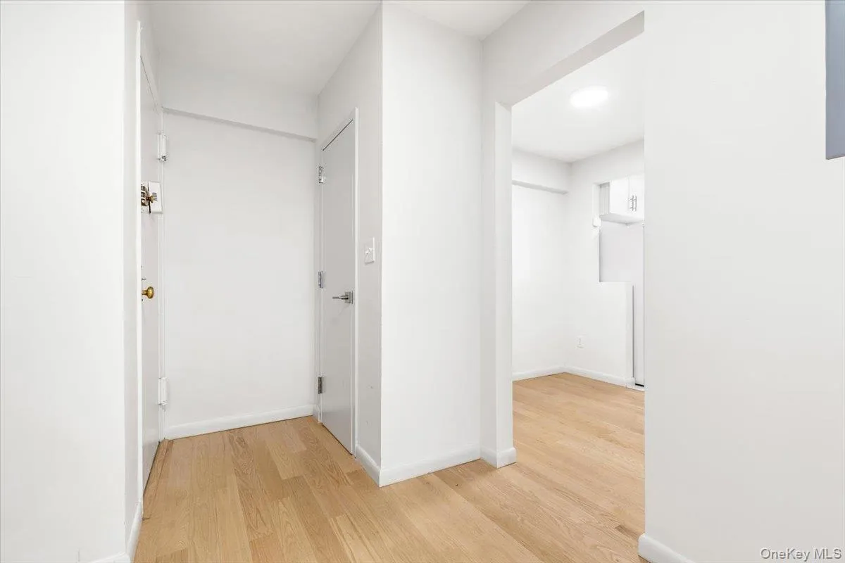 601 Kappock Street, New York, NY, 1 Bedroom Bedrooms, 3 Rooms Rooms,1 BathroomBathrooms,Residential,For Rent,Kappock,0,1042504 601 Kappock Street, New York, NY, 1 Bedroom Bedrooms, 3 Rooms Rooms,1 BathroomBathrooms,Residential,For Rent,Kappock,0,1042504
