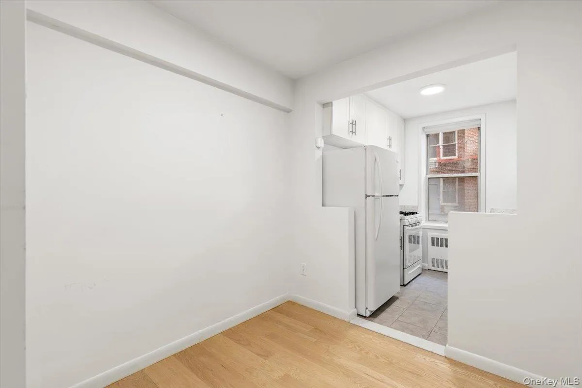 601 Kappock Street, New York, NY, 1 Bedroom Bedrooms, 3 Rooms Rooms,1 BathroomBathrooms,Residential,For Rent,Kappock,0,1042504 601 Kappock Street, New York, NY, 1 Bedroom Bedrooms, 3 Rooms Rooms,1 BathroomBathrooms,Residential,For Rent,Kappock,0,1042504
