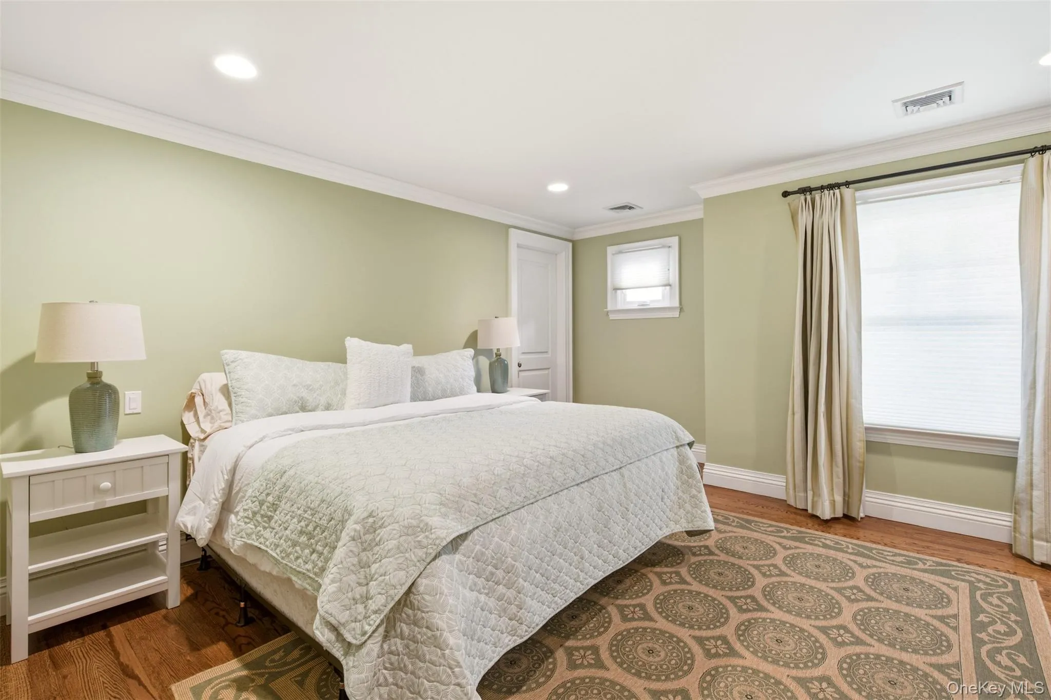 3 Fieldstone Lane, Oyster Bay, NY, 3 Bedrooms Bedrooms, 10 Rooms Rooms,3 BathroomsBathrooms,Residential,For Rent,Fieldstone,0,1042505 3 Fieldstone Lane, Oyster Bay, NY, 3 Bedrooms Bedrooms, 10 Rooms Rooms,3 BathroomsBathrooms,Residential,For Rent,Fieldstone,0,1042505