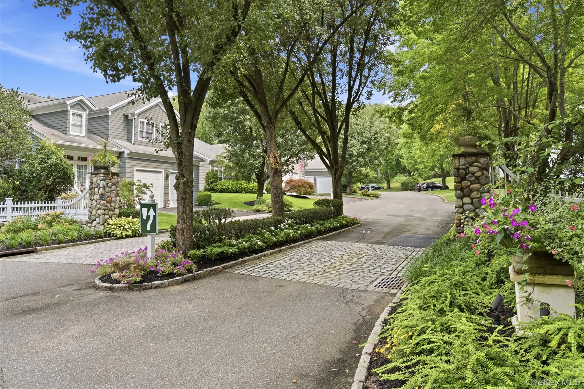 3 Fieldstone Lane, Oyster Bay, NY, 3 Bedrooms Bedrooms, 10 Rooms Rooms,3 BathroomsBathrooms,Residential,For Rent,Fieldstone,0,1042505 3 Fieldstone Lane, Oyster Bay, NY, 3 Bedrooms Bedrooms, 10 Rooms Rooms,3 BathroomsBathrooms,Residential,For Rent,Fieldstone,0,1042505