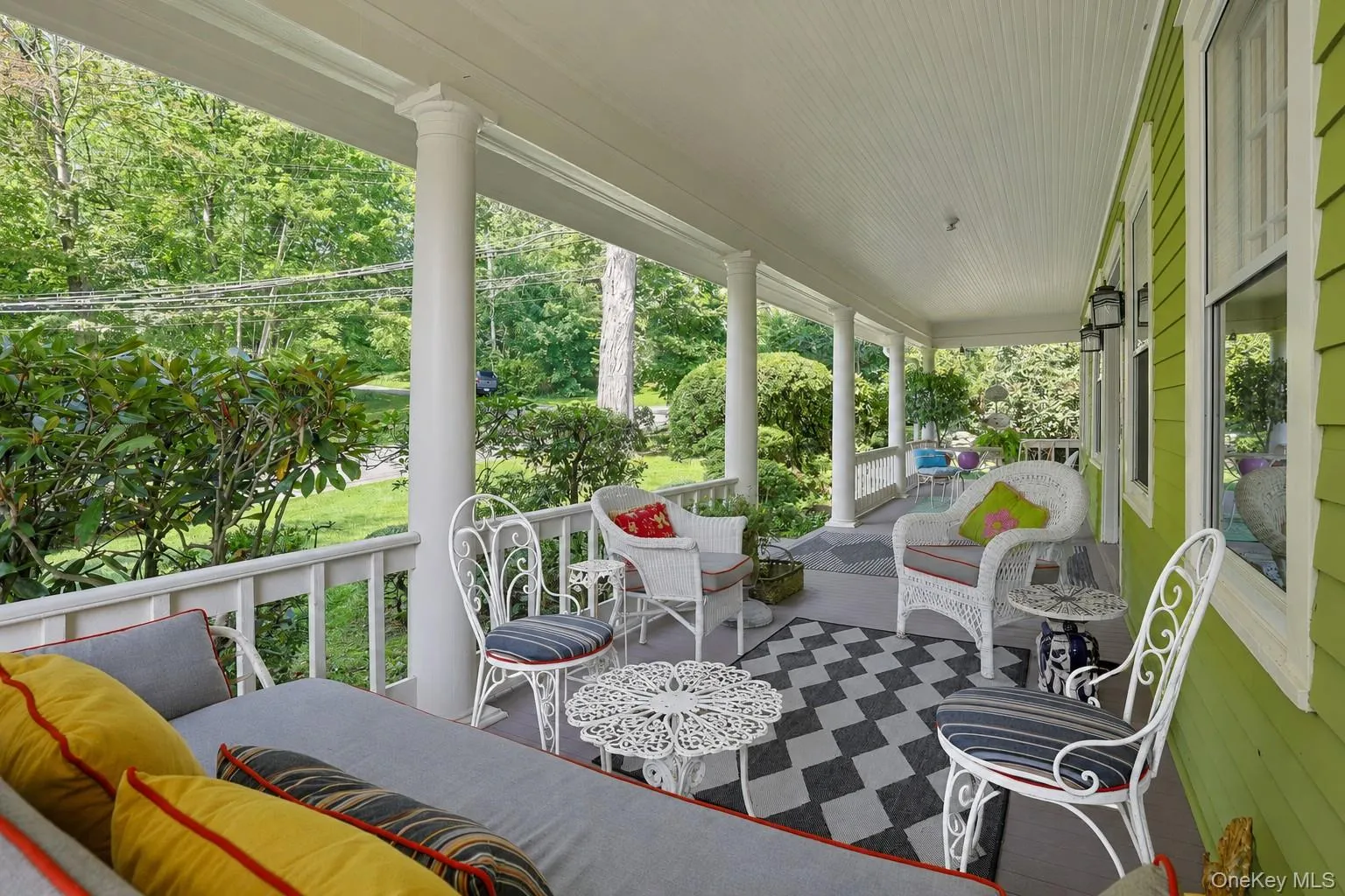 35 Grandview Avenue, Mount Pleasant, NY, 3 Bedrooms Bedrooms, 7 Rooms Rooms,1 BathroomBathrooms,Residential,For Rent,Grandview,0,1042508 35 Grandview Avenue, Mount Pleasant, NY, 3 Bedrooms Bedrooms, 7 Rooms Rooms,1 BathroomBathrooms,Residential,For Rent,Grandview,0,1042508