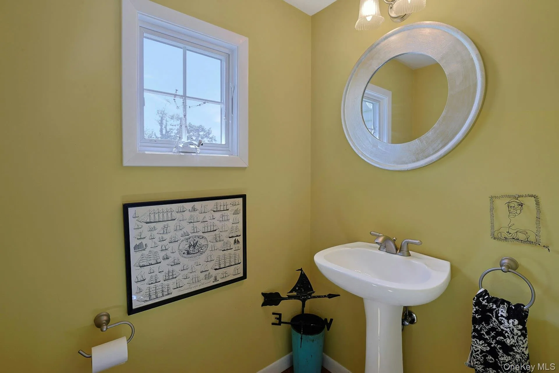 35 Grandview Avenue, Mount Pleasant, NY, 3 Bedrooms Bedrooms, 7 Rooms Rooms,1 BathroomBathrooms,Residential,For Rent,Grandview,0,1042508 35 Grandview Avenue, Mount Pleasant, NY, 3 Bedrooms Bedrooms, 7 Rooms Rooms,1 BathroomBathrooms,Residential,For Rent,Grandview,0,1042508