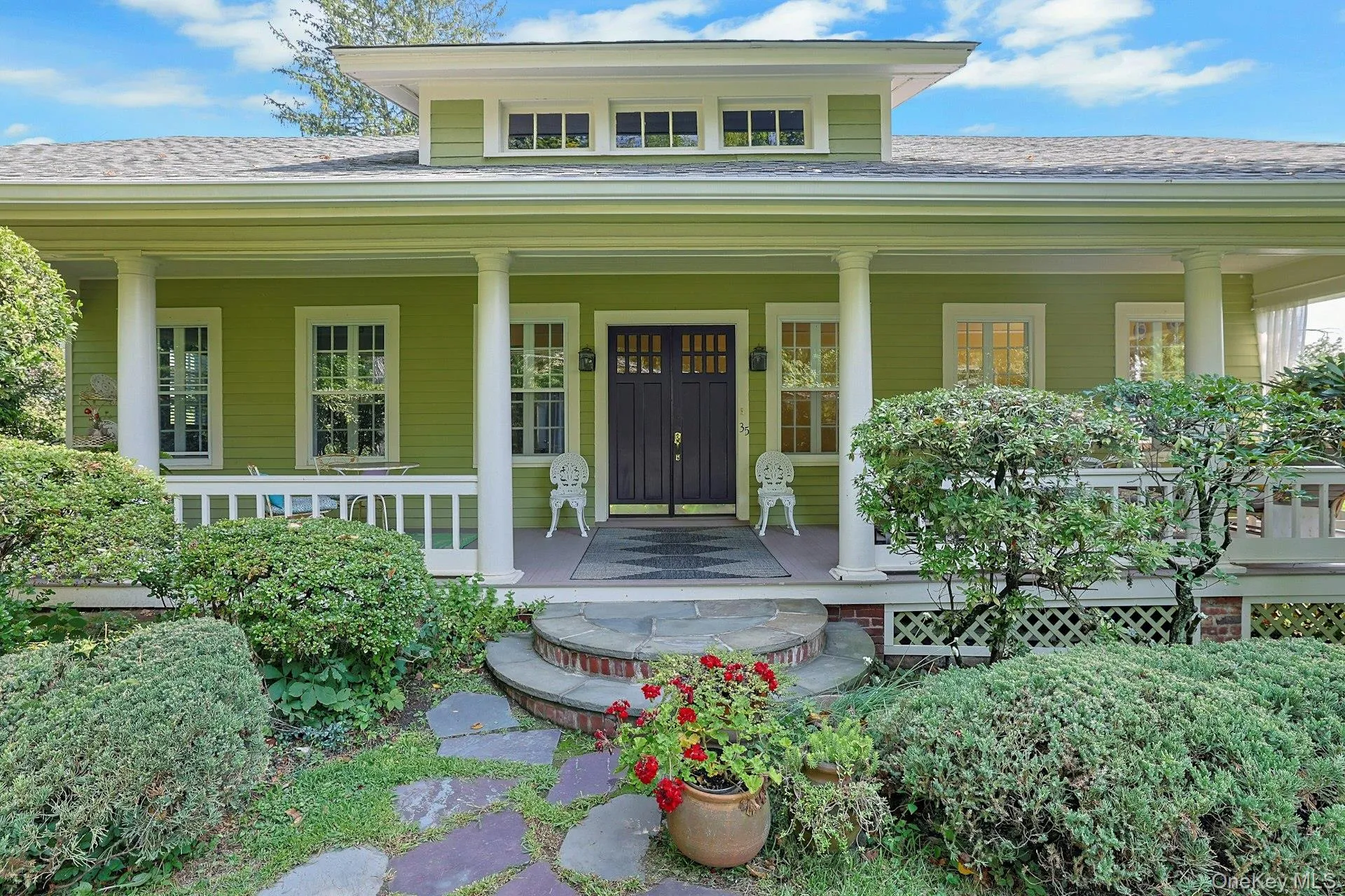 35 Grandview Avenue, Mount Pleasant, NY, 3 Bedrooms Bedrooms, 7 Rooms Rooms,1 BathroomBathrooms,Residential,For Rent,Grandview,0,1042508 35 Grandview Avenue, Mount Pleasant, NY, 3 Bedrooms Bedrooms, 7 Rooms Rooms,1 BathroomBathrooms,Residential,For Rent,Grandview,0,1042508